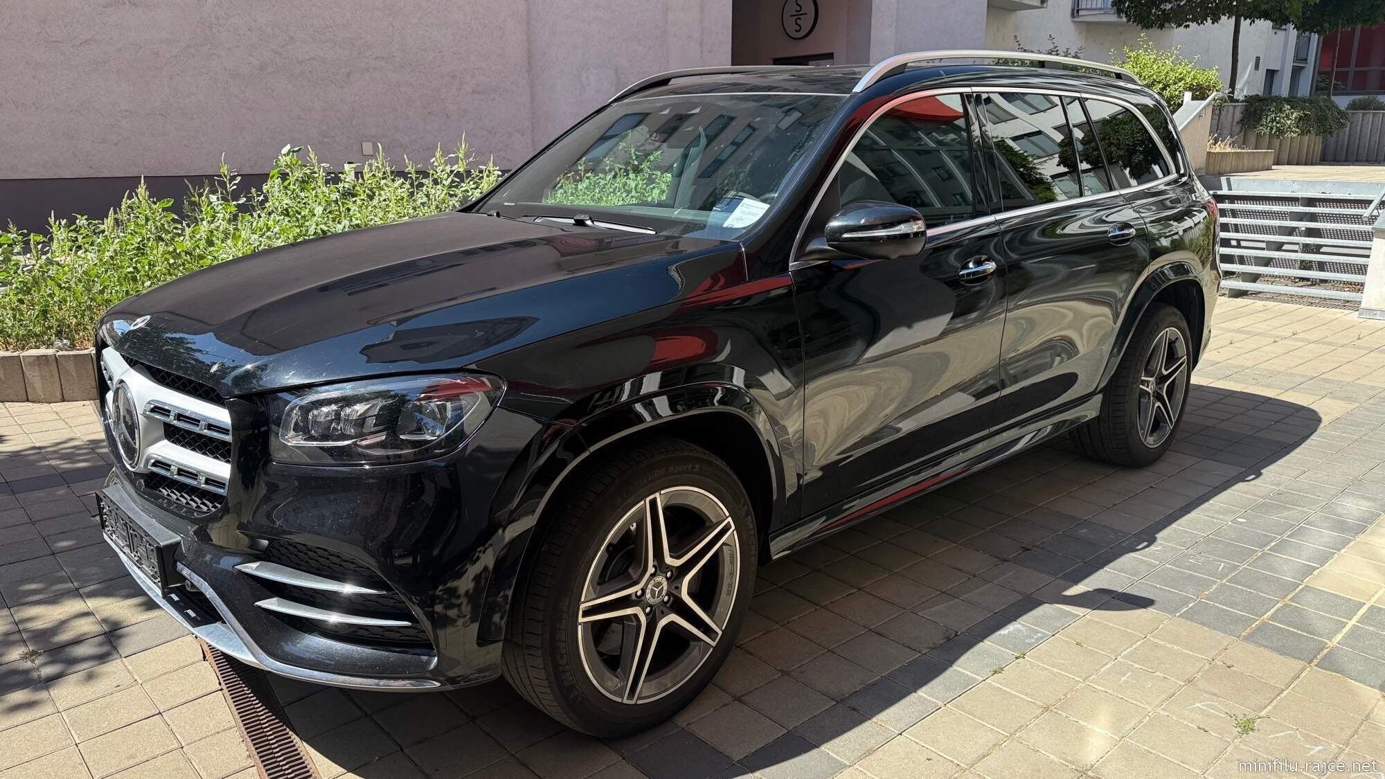 Mercedes-Benz GLS, Top stav - fotka 2