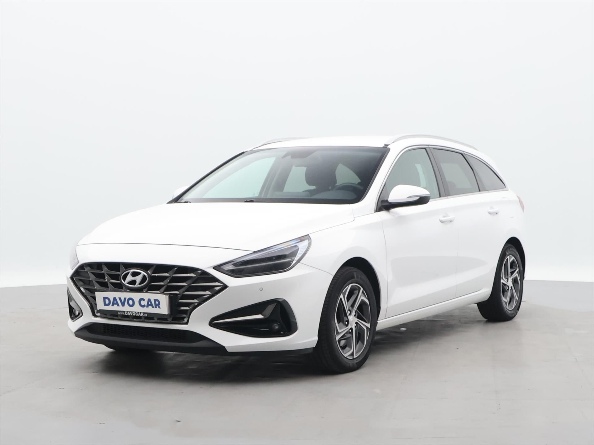 Hyundai i30, 1,6 CRDI CZ 1.Maj. DPH - fotka 3