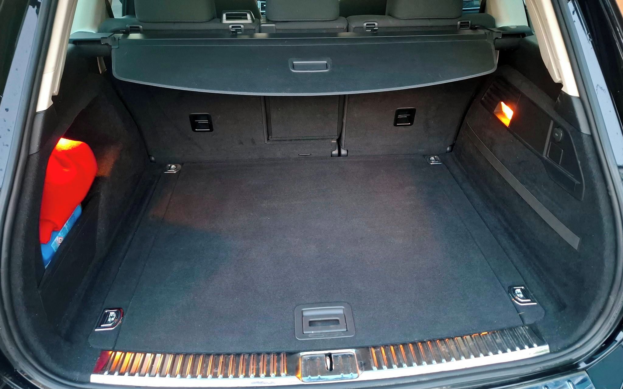 Volkswagen Touareg, VW Touareg 3.0 V6 odpočet DPH - fotka 3