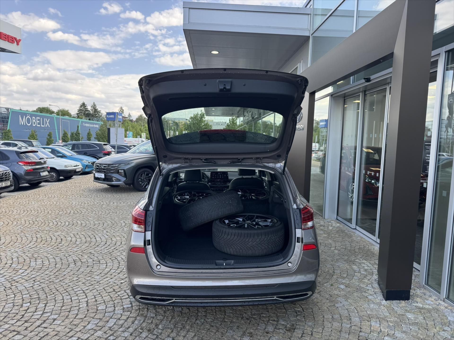 Hyundai i30, 1,5 T-GDi, AUT, PREMIUM - fotka 6