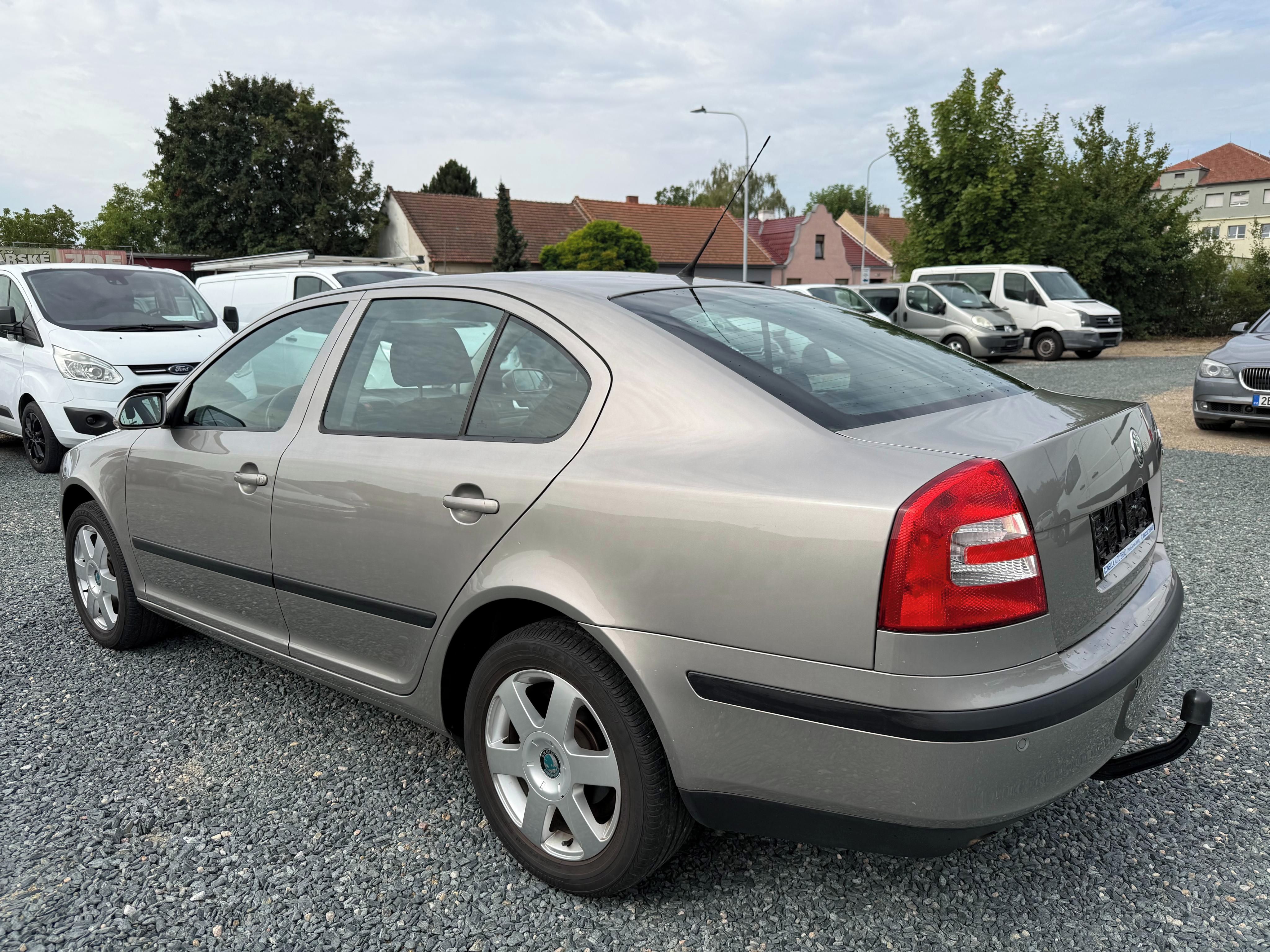 Škoda Octavia, 1.6 MPi 75Kw 1-Majitel Top! - fotka 5