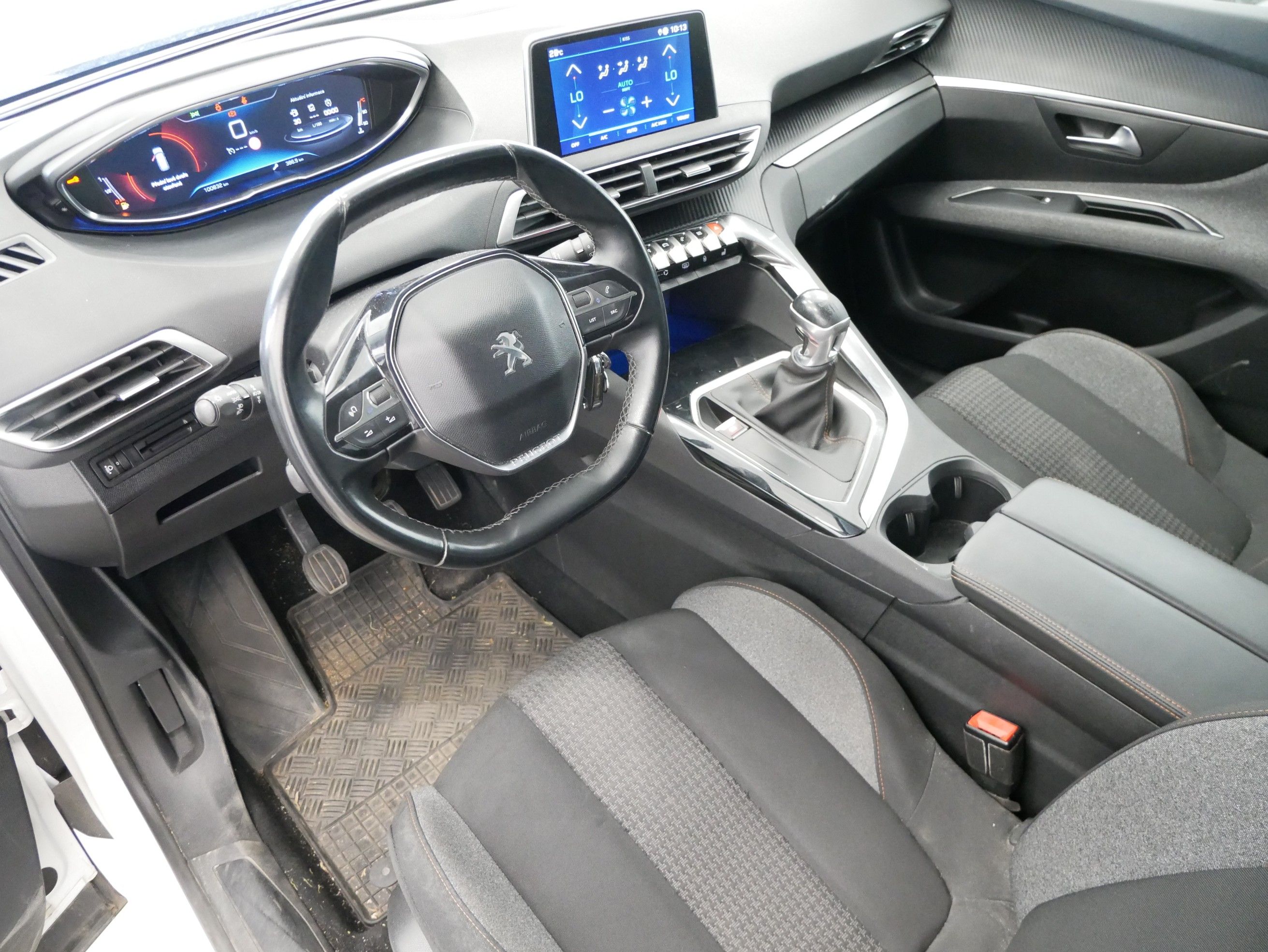 Peugeot 5008 - fotka 5