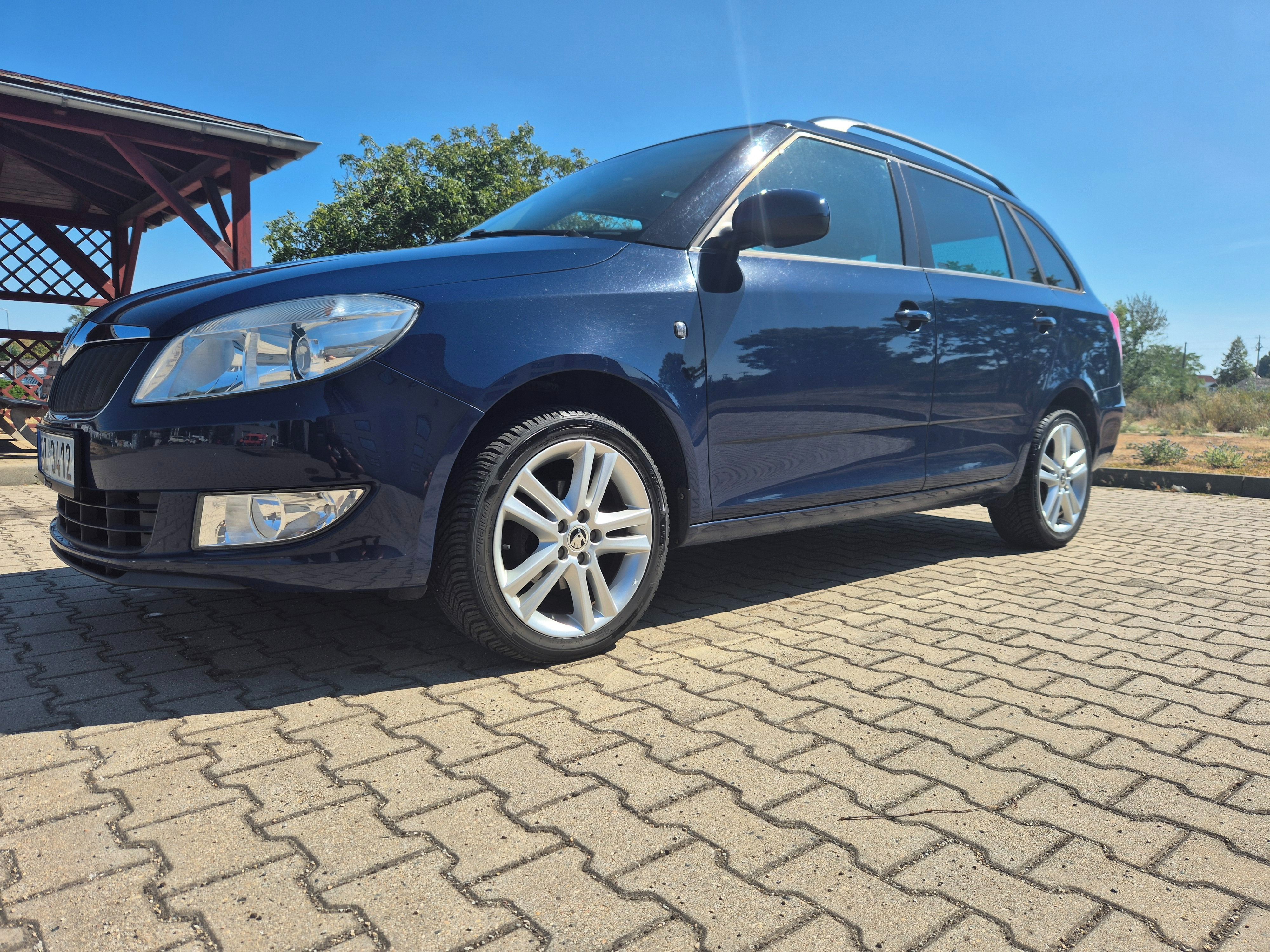 Škoda Fabia, Škoda Fabia Elegance plus - fotka 3