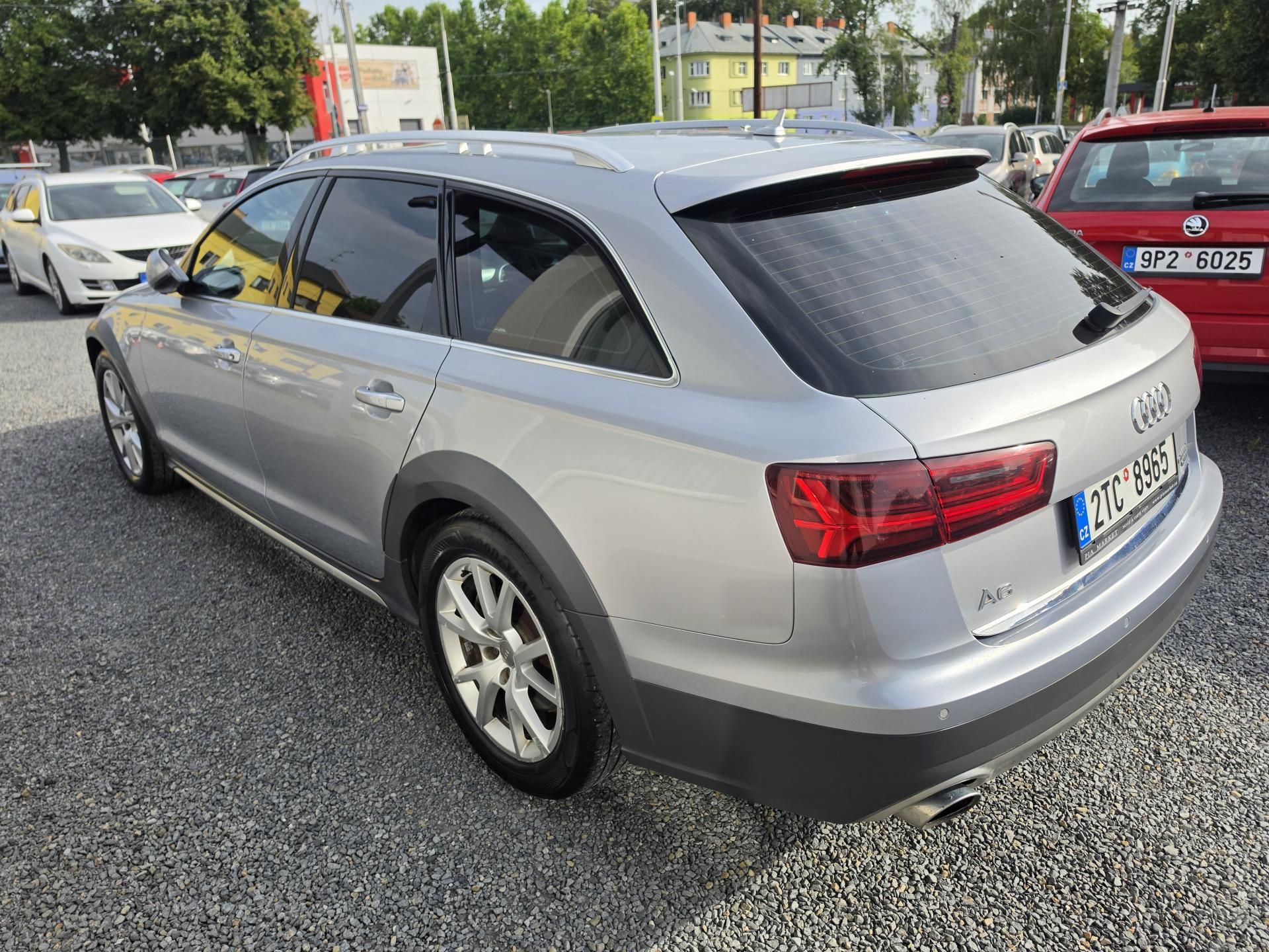 Audi A6 allroad, 3.0 TDI 200kw Matrix Panorama - fotka 3