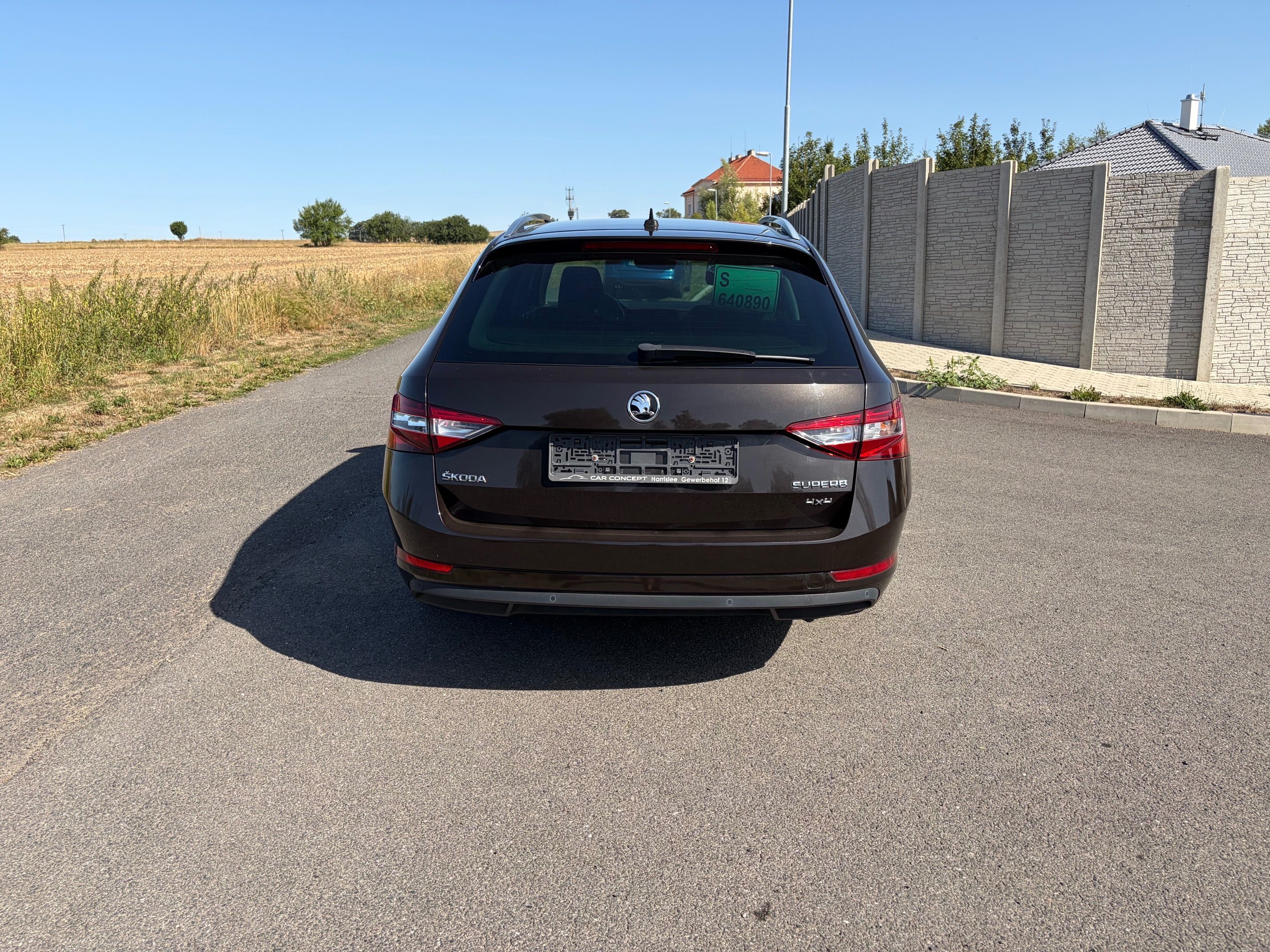 Škoda Superb, 2.0 TDI 4x4 - fotka 3