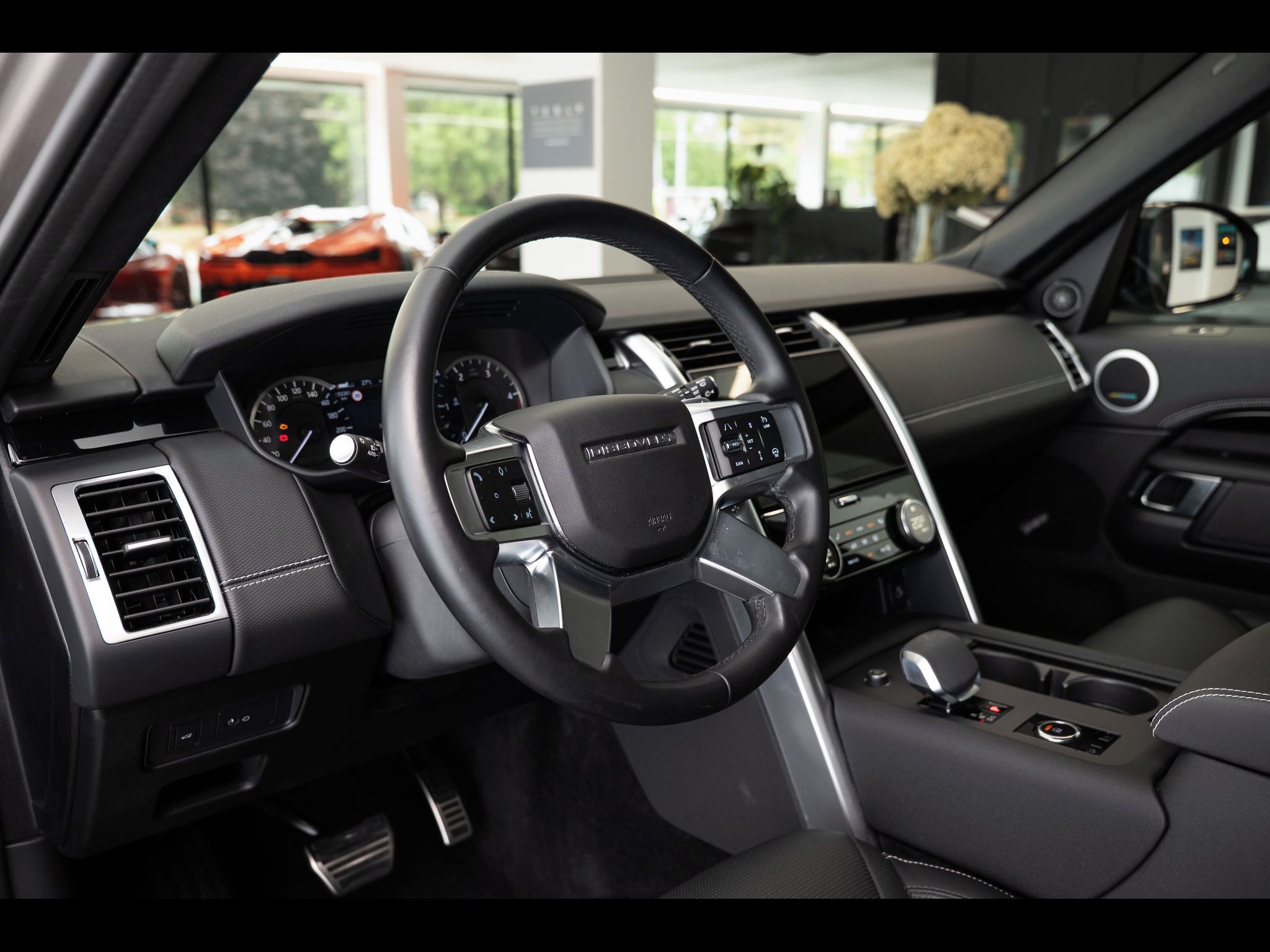 Land Rover Discovery, D300 SE Approved/7 míst/ - fotka 5