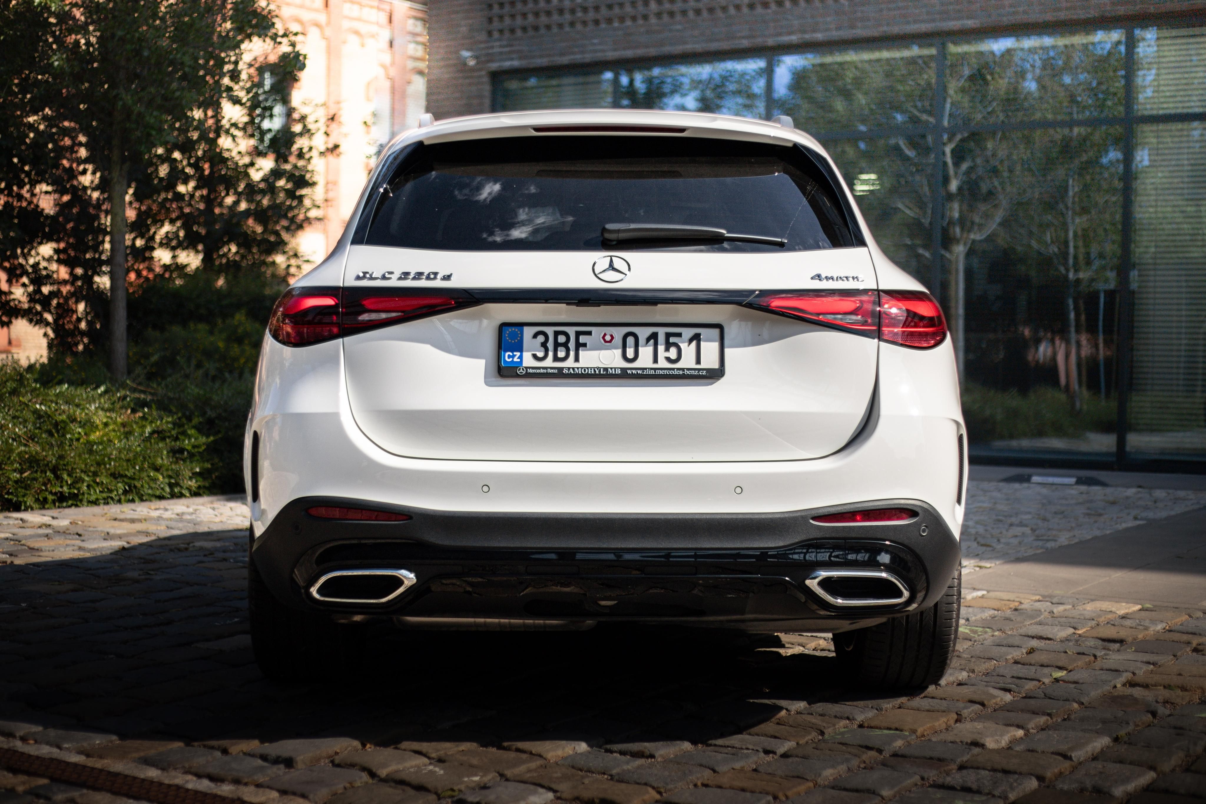 Mercedes-Benz GLC, Mercedes-Benz GLC 2.0 145kw - fotka 6