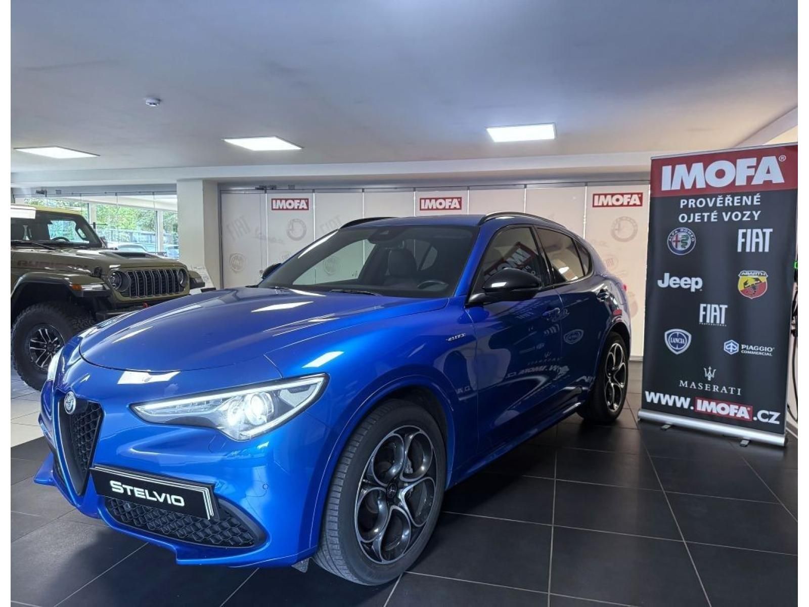 Alfa Romeo Stelvio, 2.0T 280k AT8 ZF Q4 4x4 Veloce - fotka 3