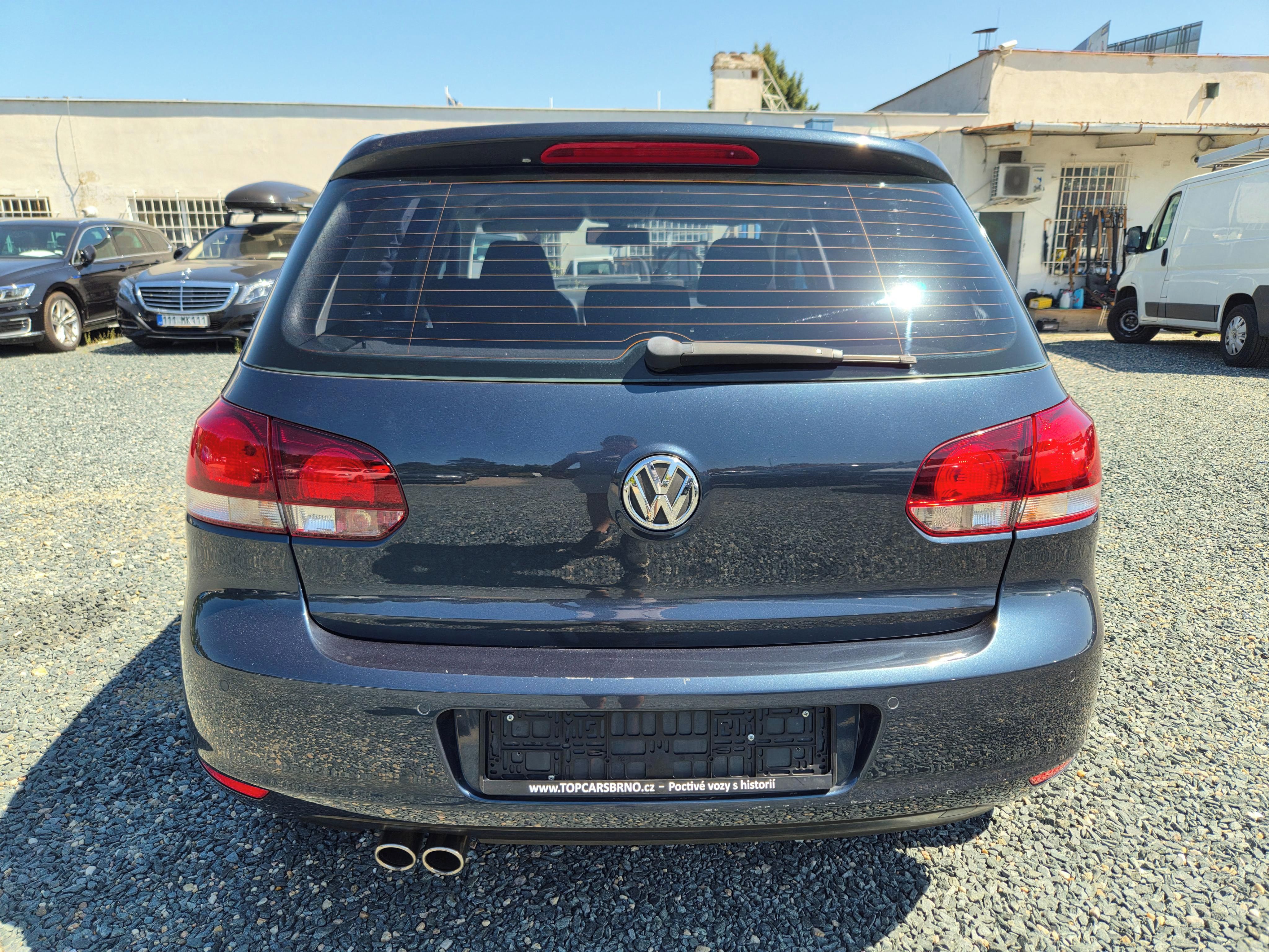 Volkswagen Golf, 1.4 TSI 90KW PO SERVISU - fotka 6