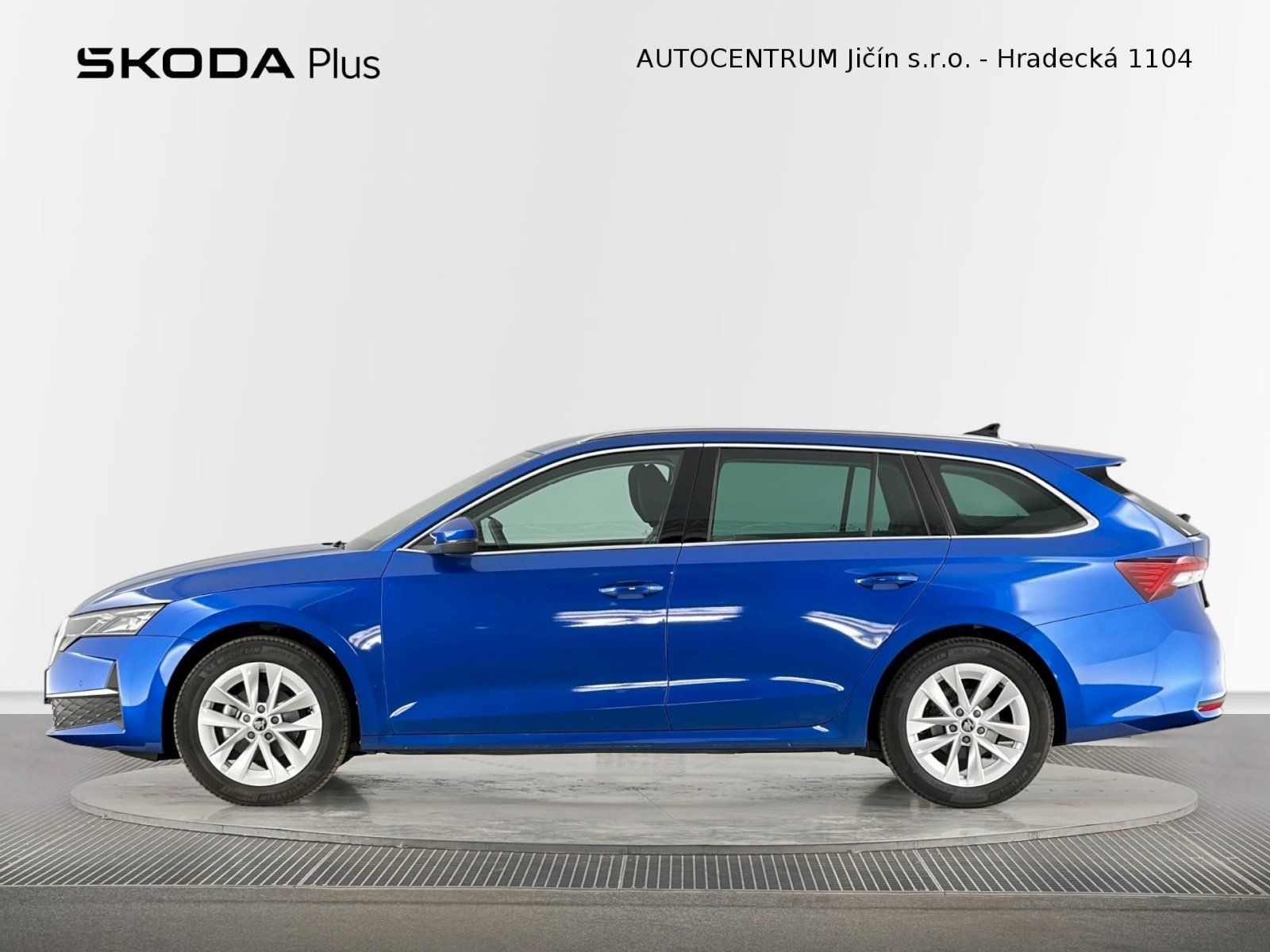 Škoda Octavia, Combi 1.5TSI 85kW Top Selectio - fotka 3