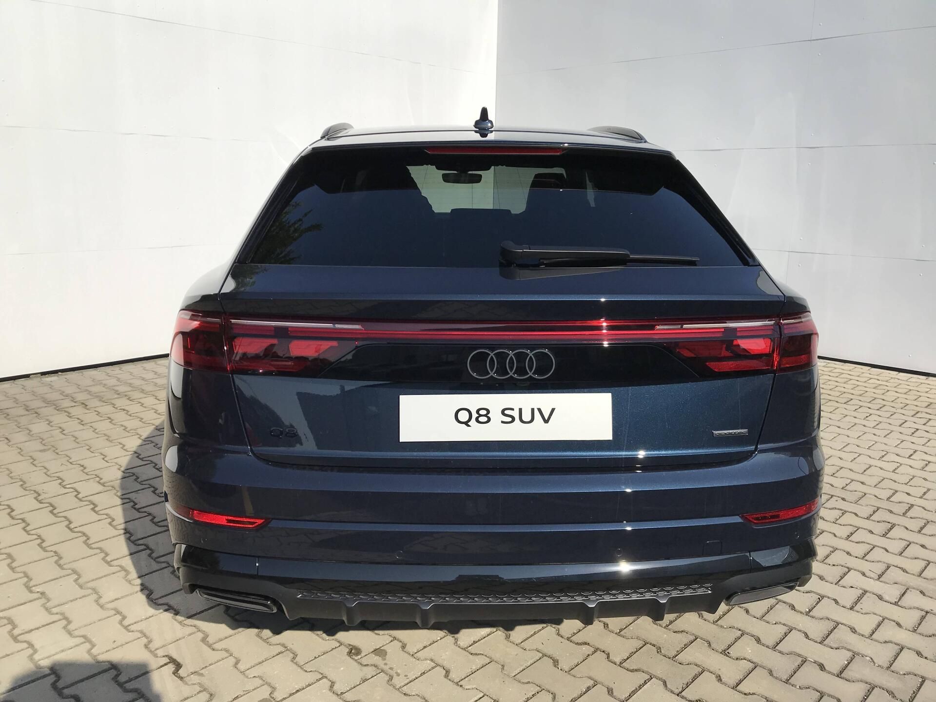 Audi Q8, SUV 50 Quattro 8TT 3,0TDI - fotka 4