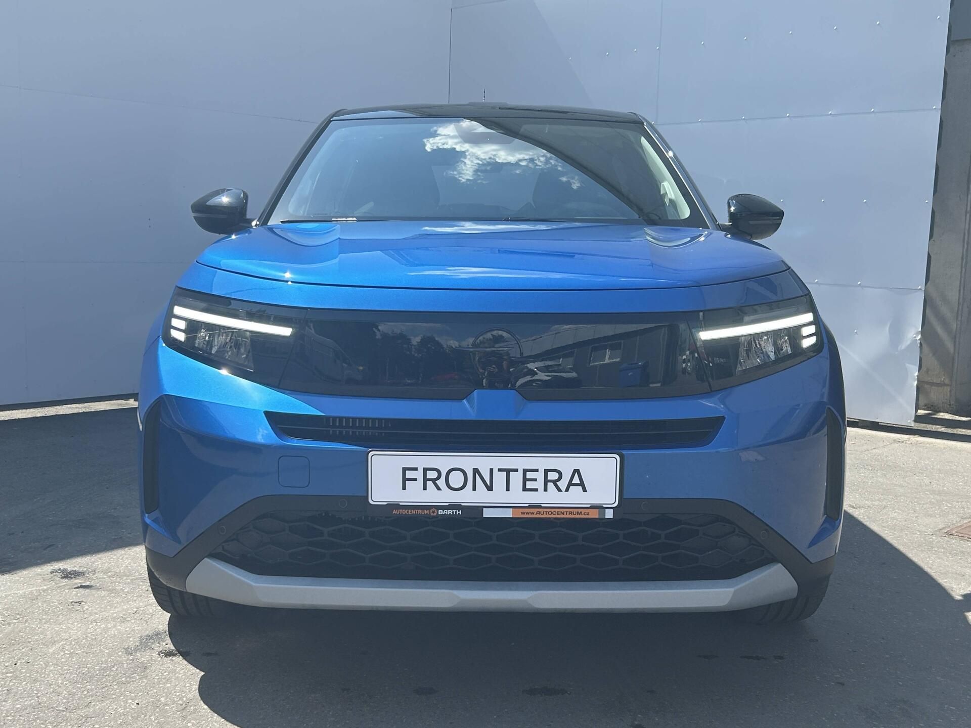 Opel Frontera, GS Hybrid 1,2 TURBO - fotka 2