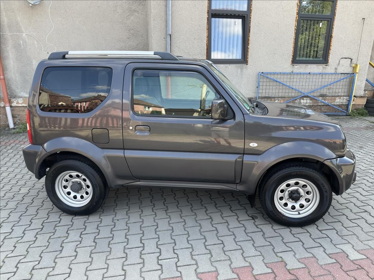 Suzuki Jimny, 1,3 4x4 TAŽNÉ - fotka 2