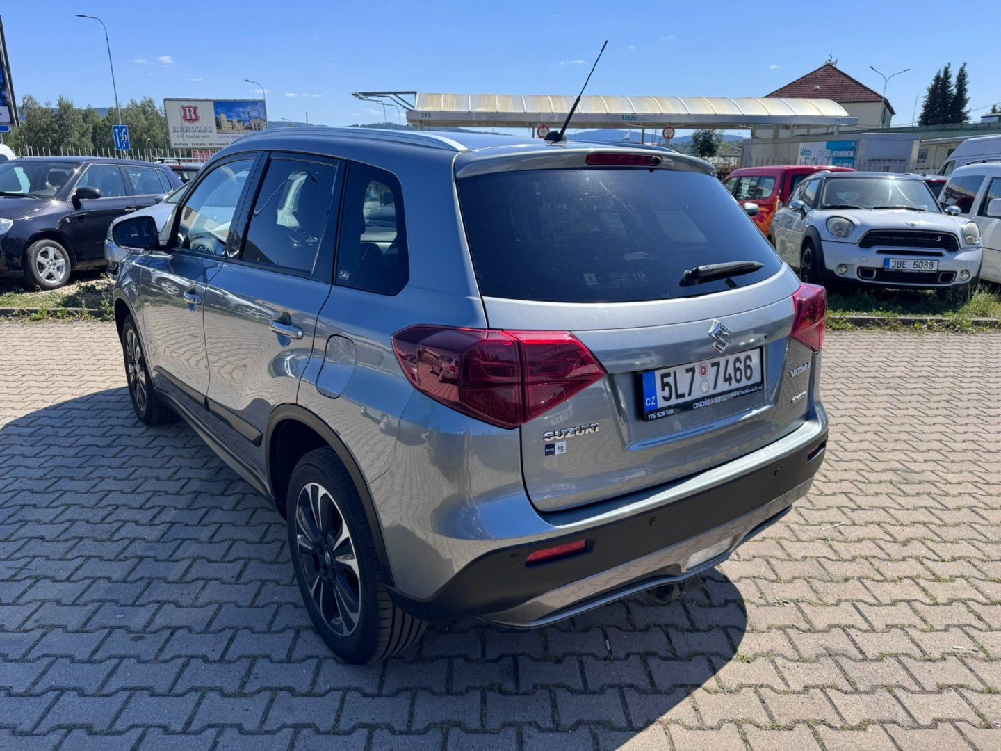 Suzuki Vitara, 4X4 103 KW BOOS. TAŽNÉ 1.MAJ - fotka 3