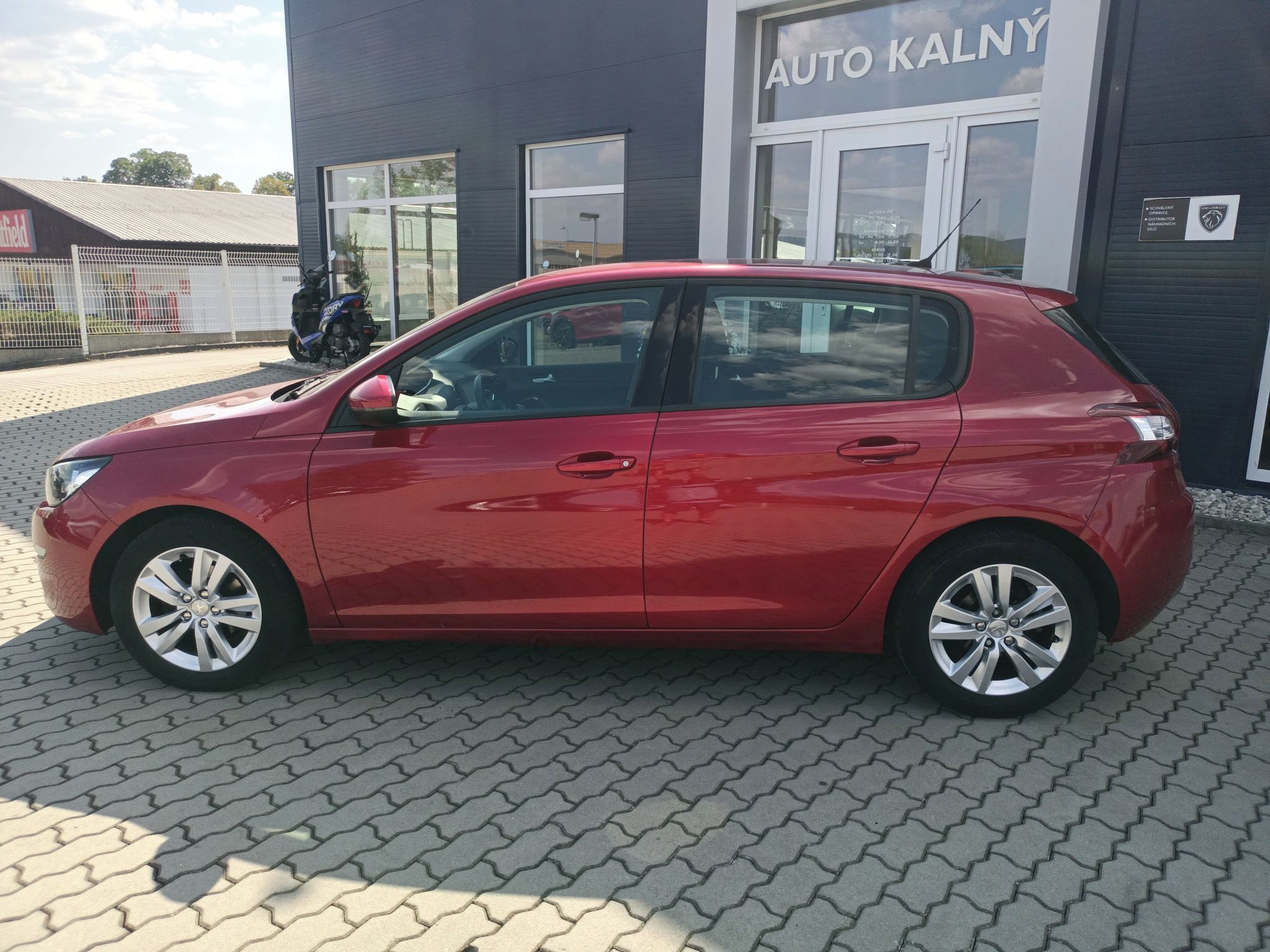 Peugeot 308, ACTIVE 1.2 PureTech 110k - fotka 3