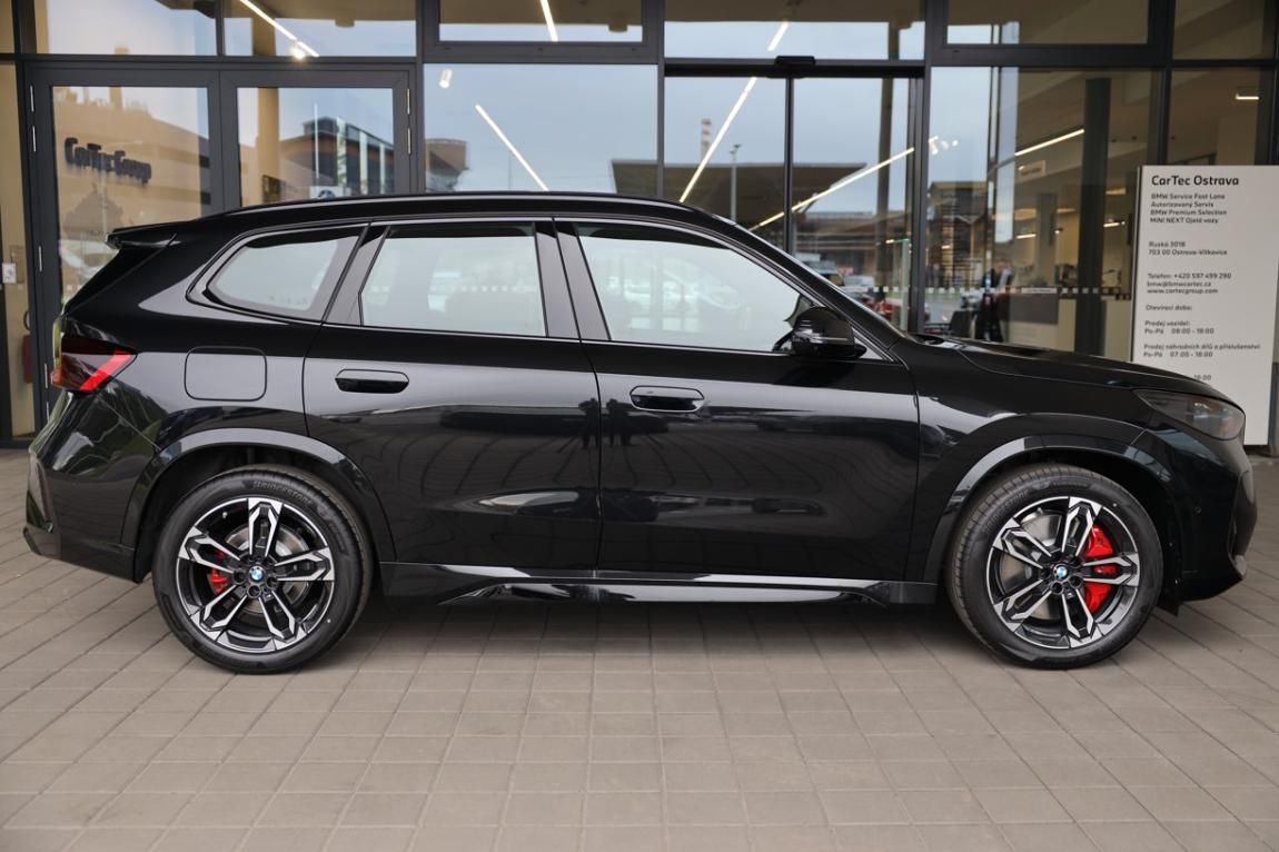 BMW X1, xDrive20d - fotka 4