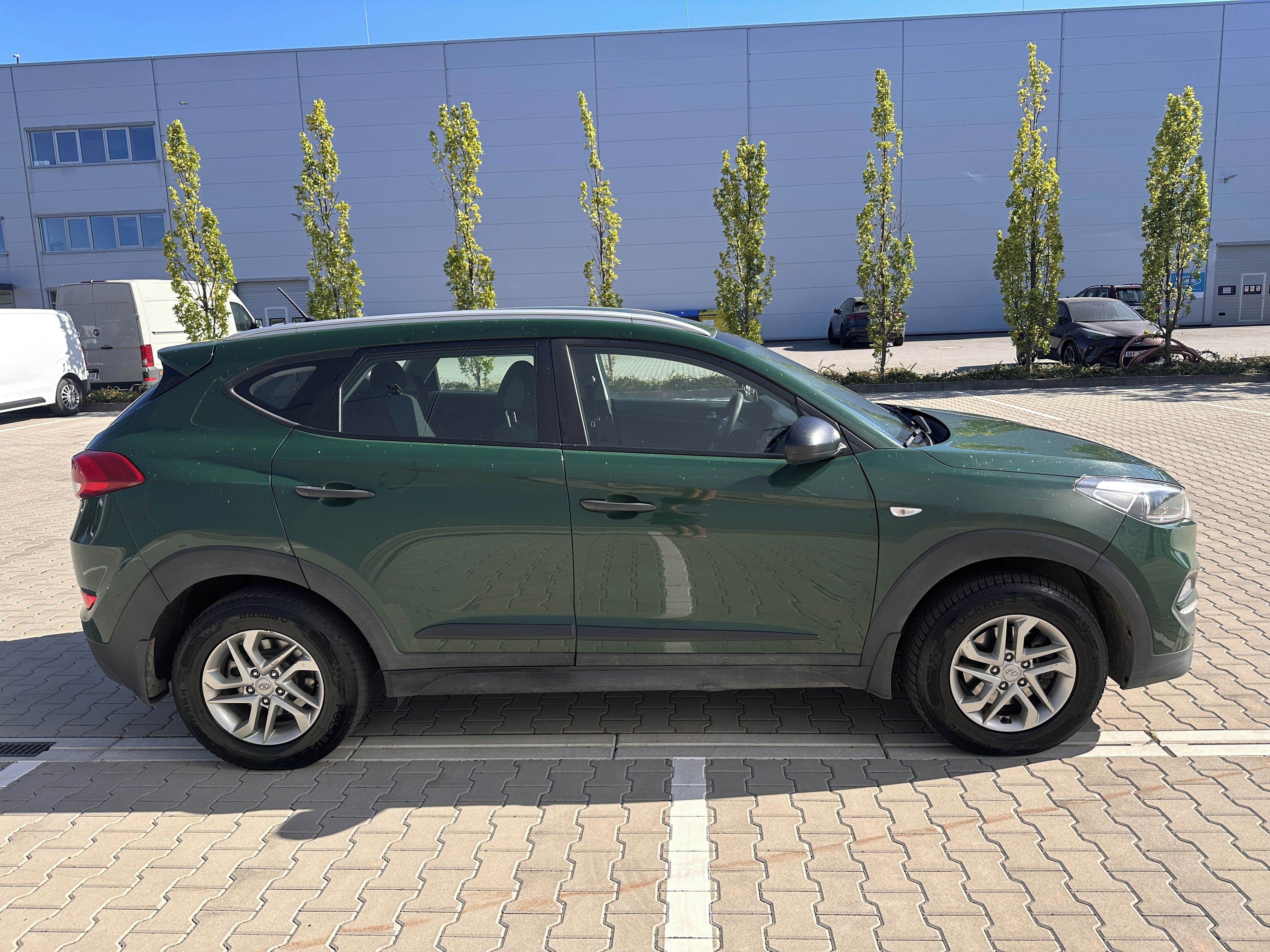 Hyundai Tucson, 2.0 CRDi,ČR,1.maj.,4x4,servis - fotka 4