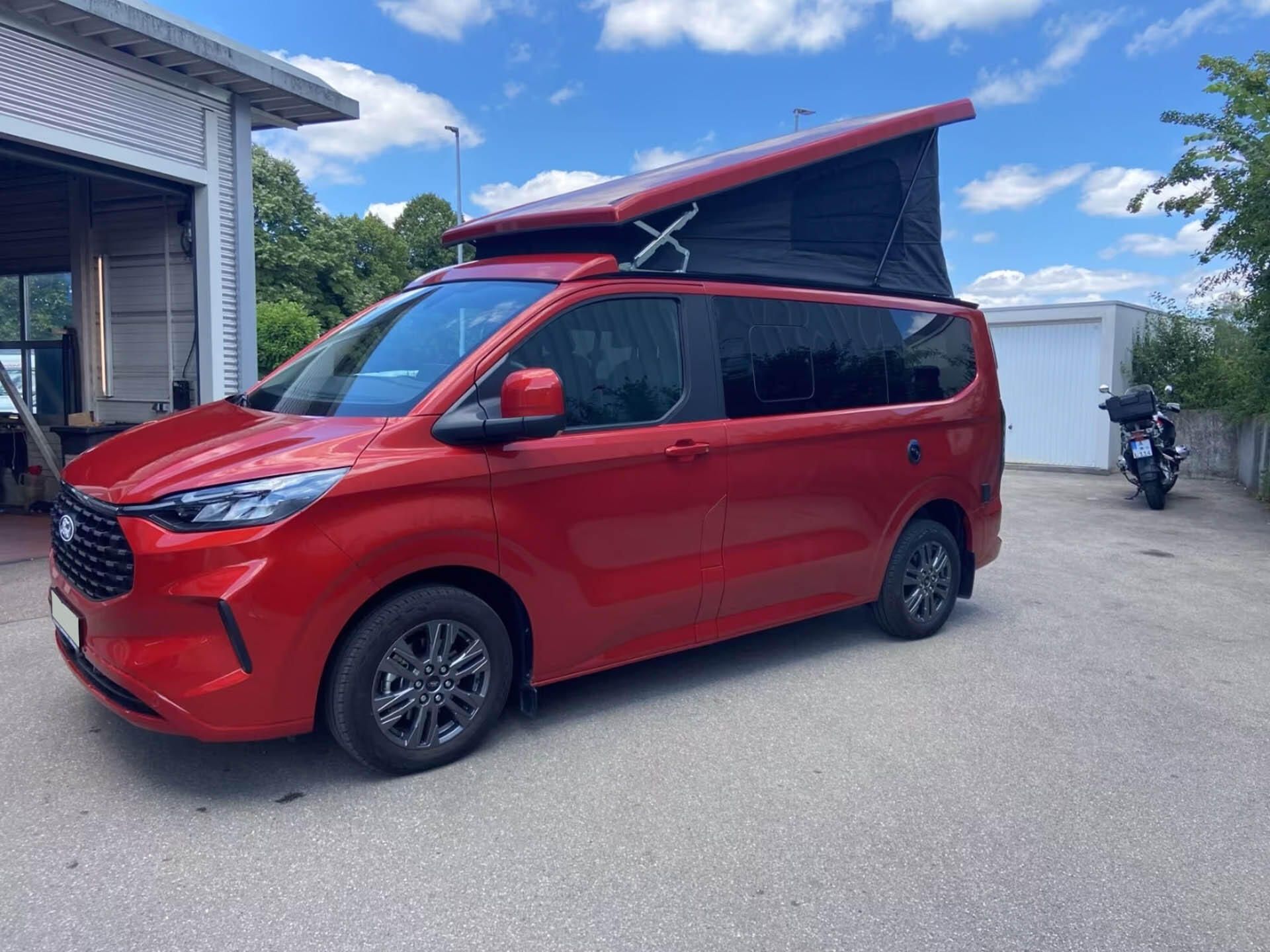 Ford Tourneo Custom, Nugget Titanium 320 L1 Automat - fotka 5