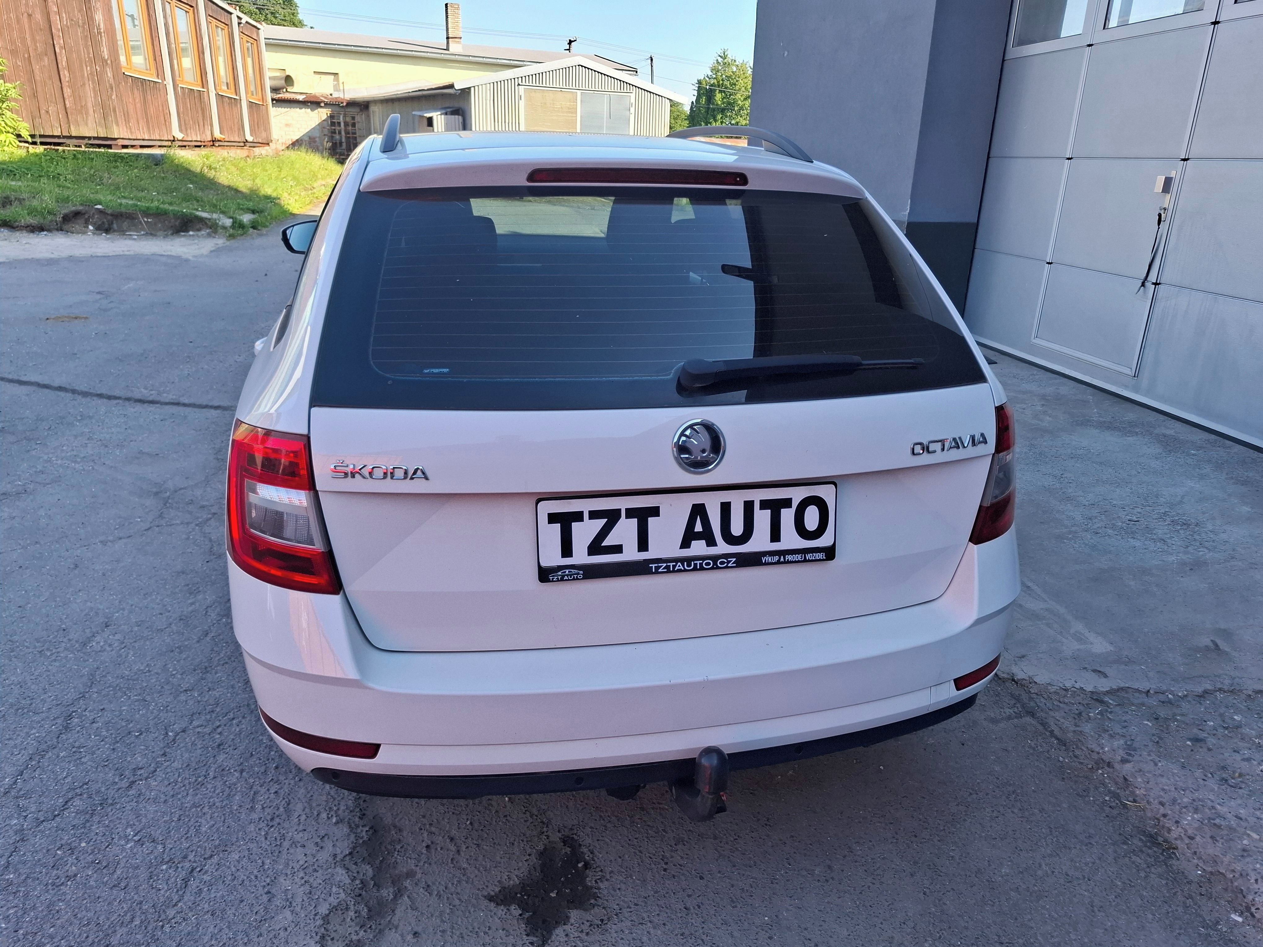 Škoda Octavia, III 1.6TDi 85kW PLNÝ SERVIS - fotka 5