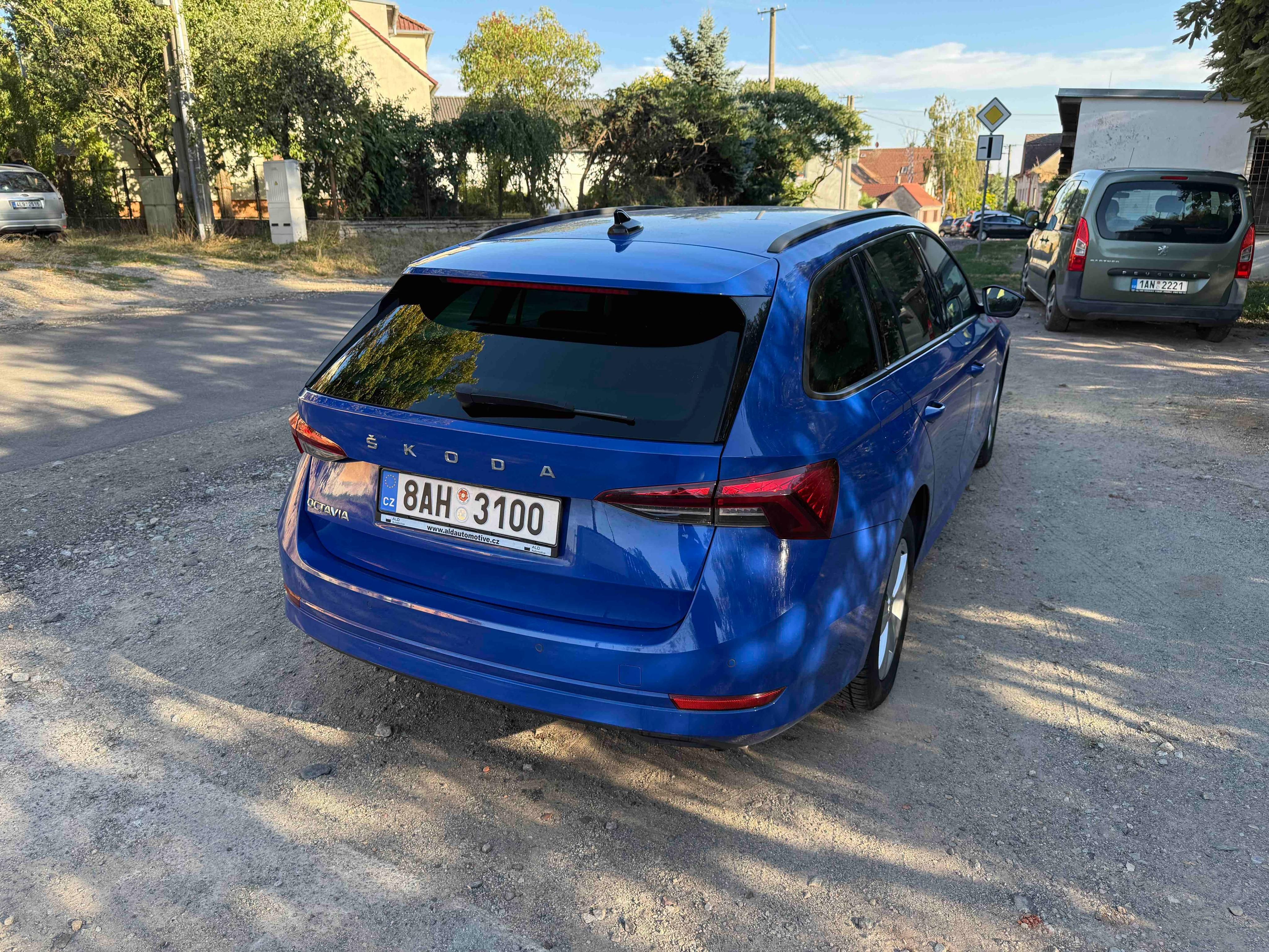 Škoda Octavia, Škoda Octavia 4 - fotka 3