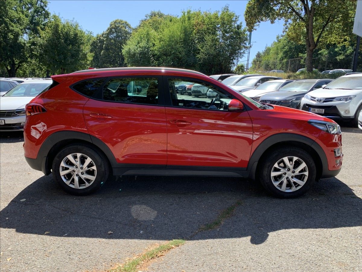 Hyundai Tucson, 1,6 CRDI ADVENTURE,1.MAJ.,ČR - fotka 4