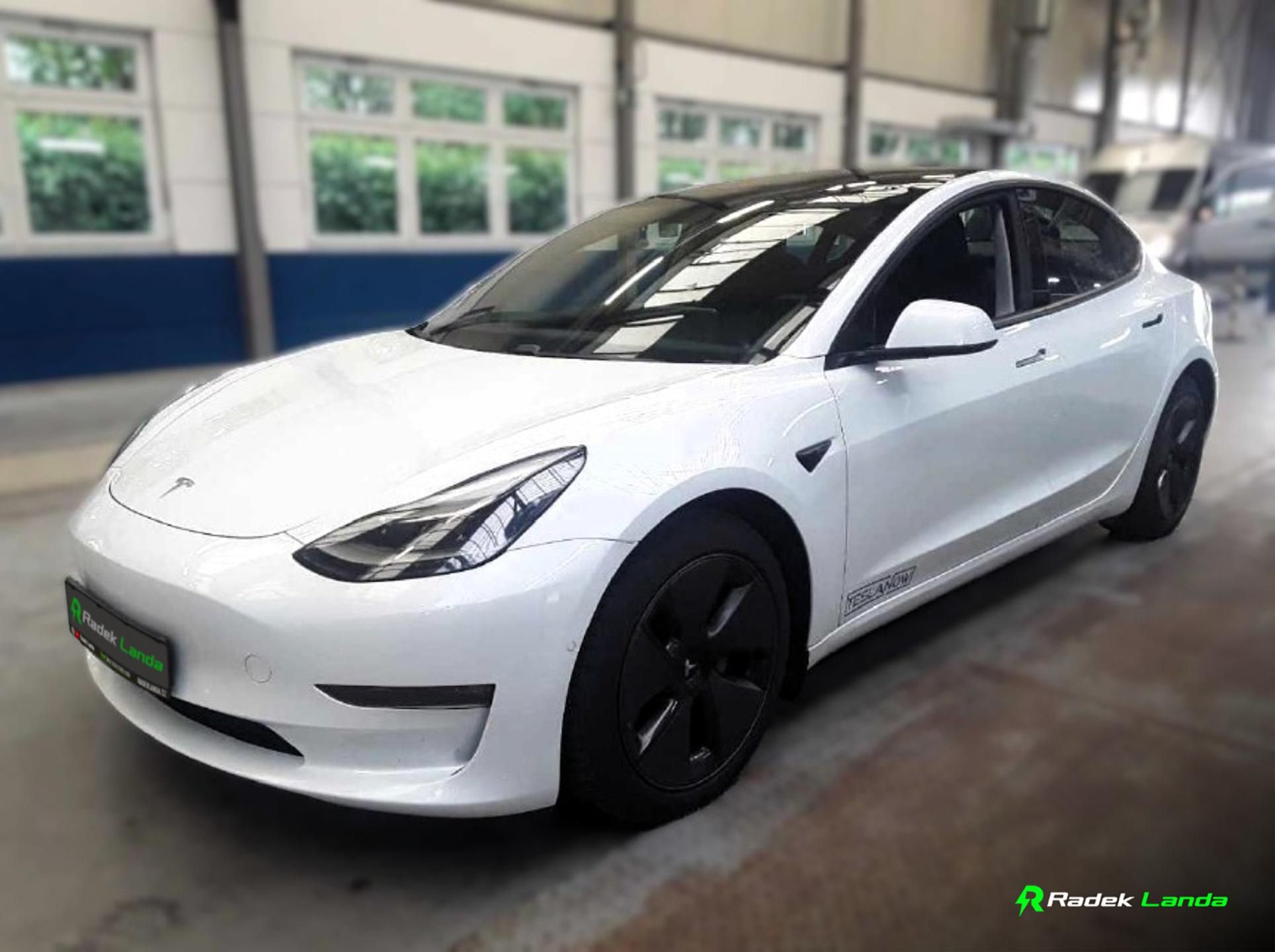 Tesla Model 3, Long Range AWD 75 kWh | Tažné - fotka 3