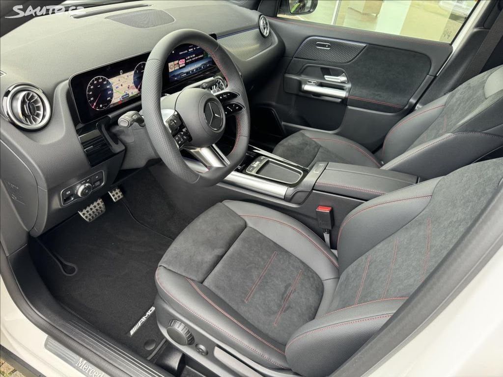 Mercedes-Benz GLA - fotka 6