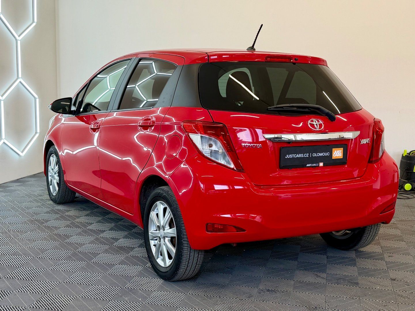 Toyota Yaris, 1.0 VVT-i 51 kW/Edition/KLIMA - fotka 5
