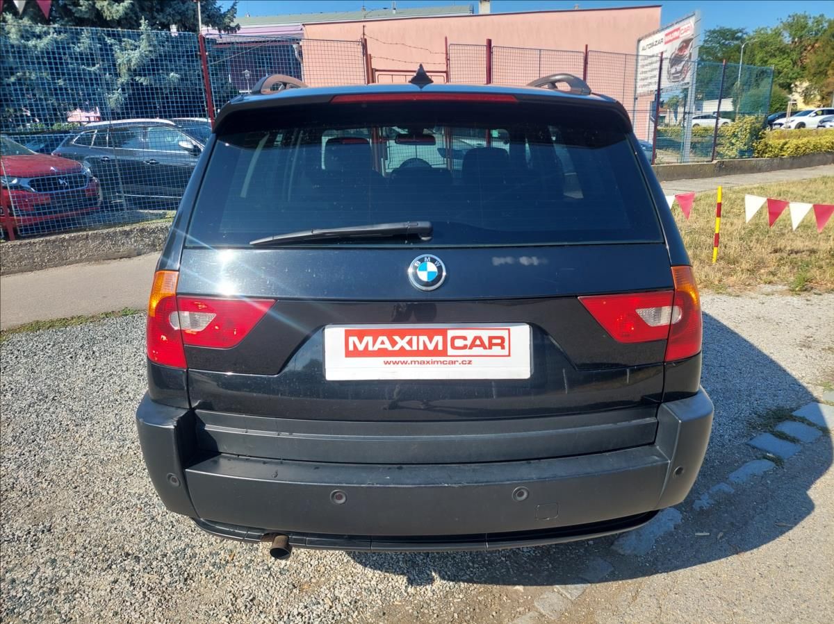 BMW X3, 2,0 D - fotka 6