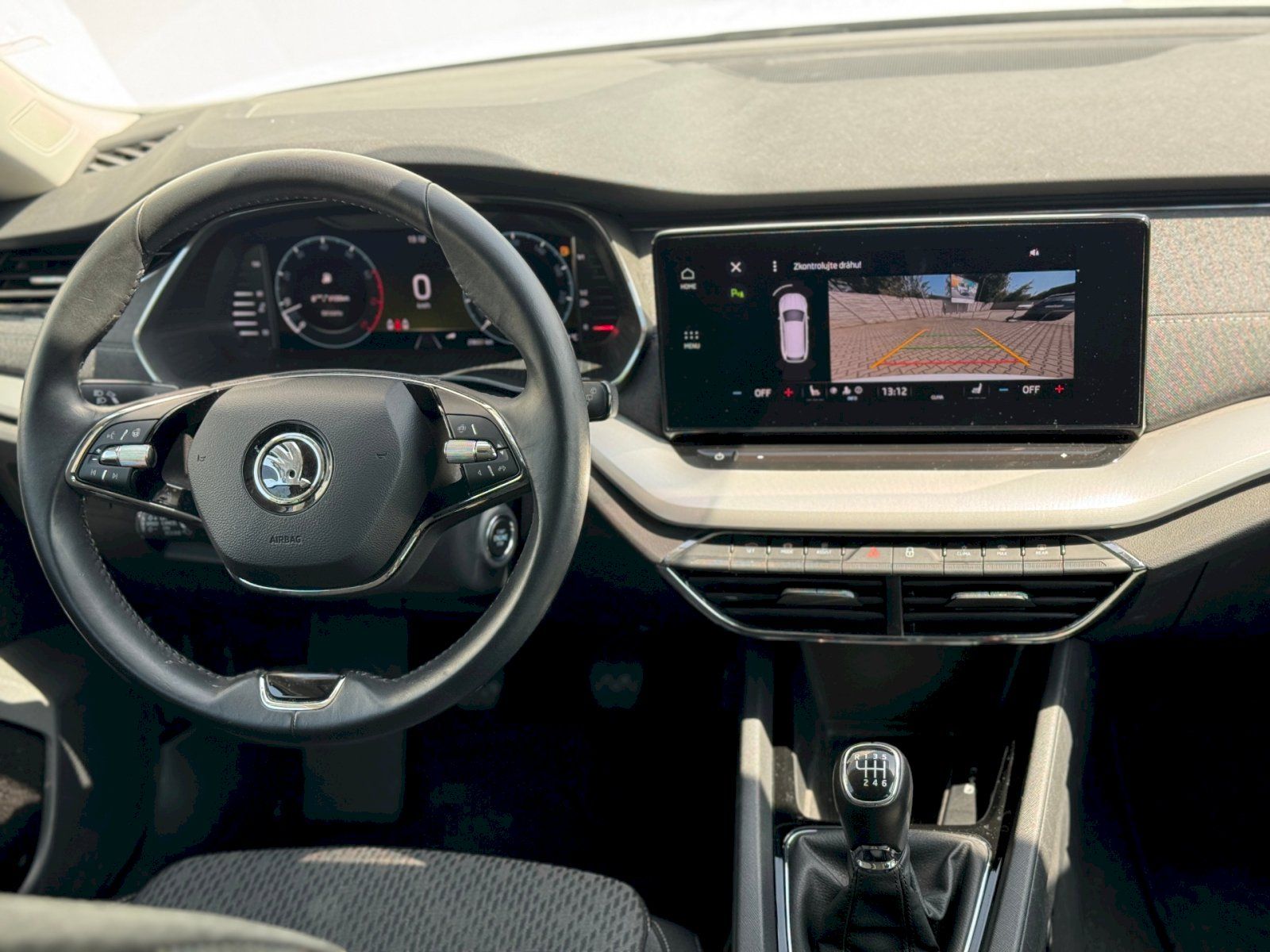 Škoda Octavia, COMBI STYLE Plus 1,5TSI 110 kW - fotka 5