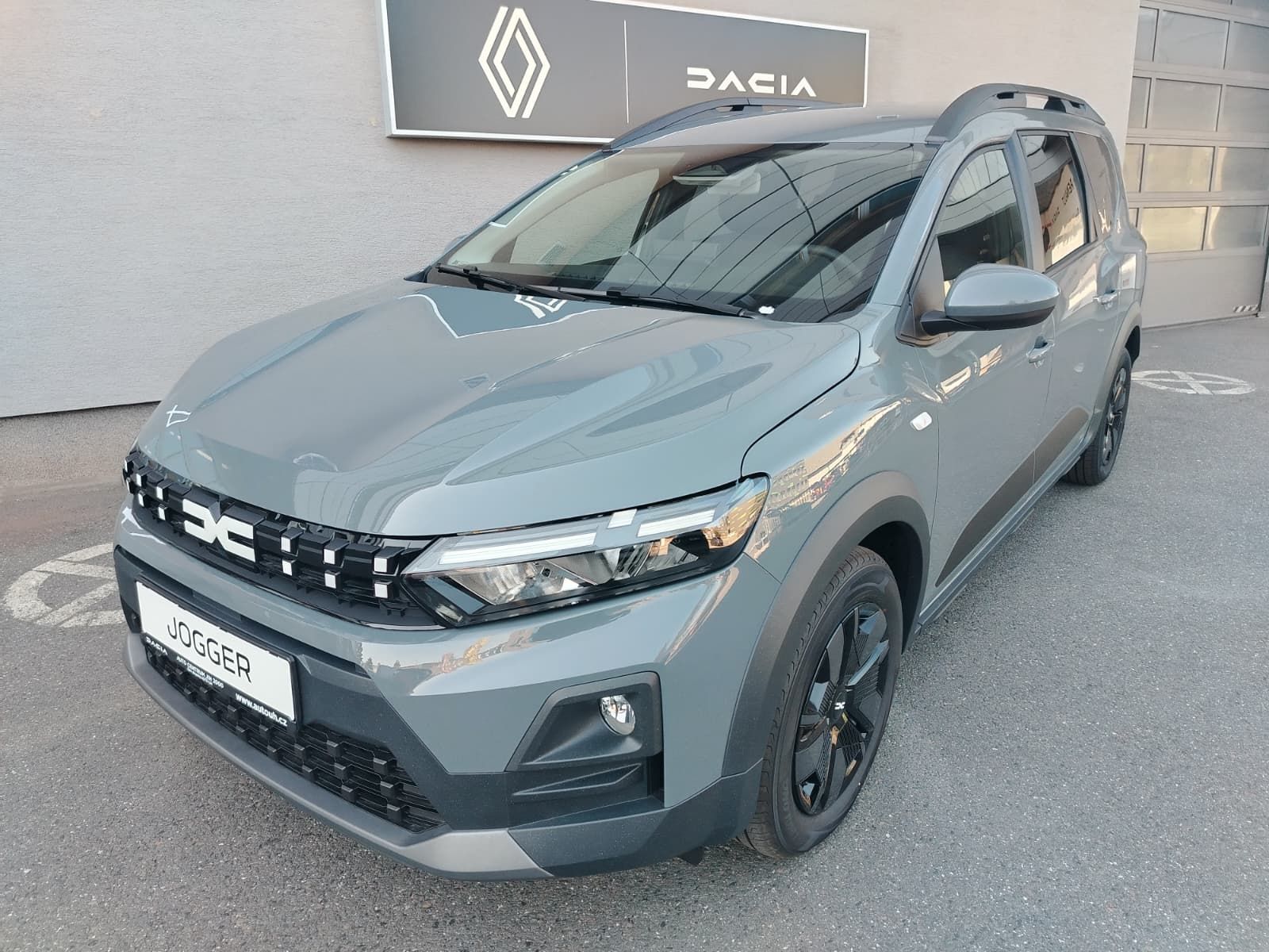 Dacia Jogger, Expression ECO-G 120 7.míst
