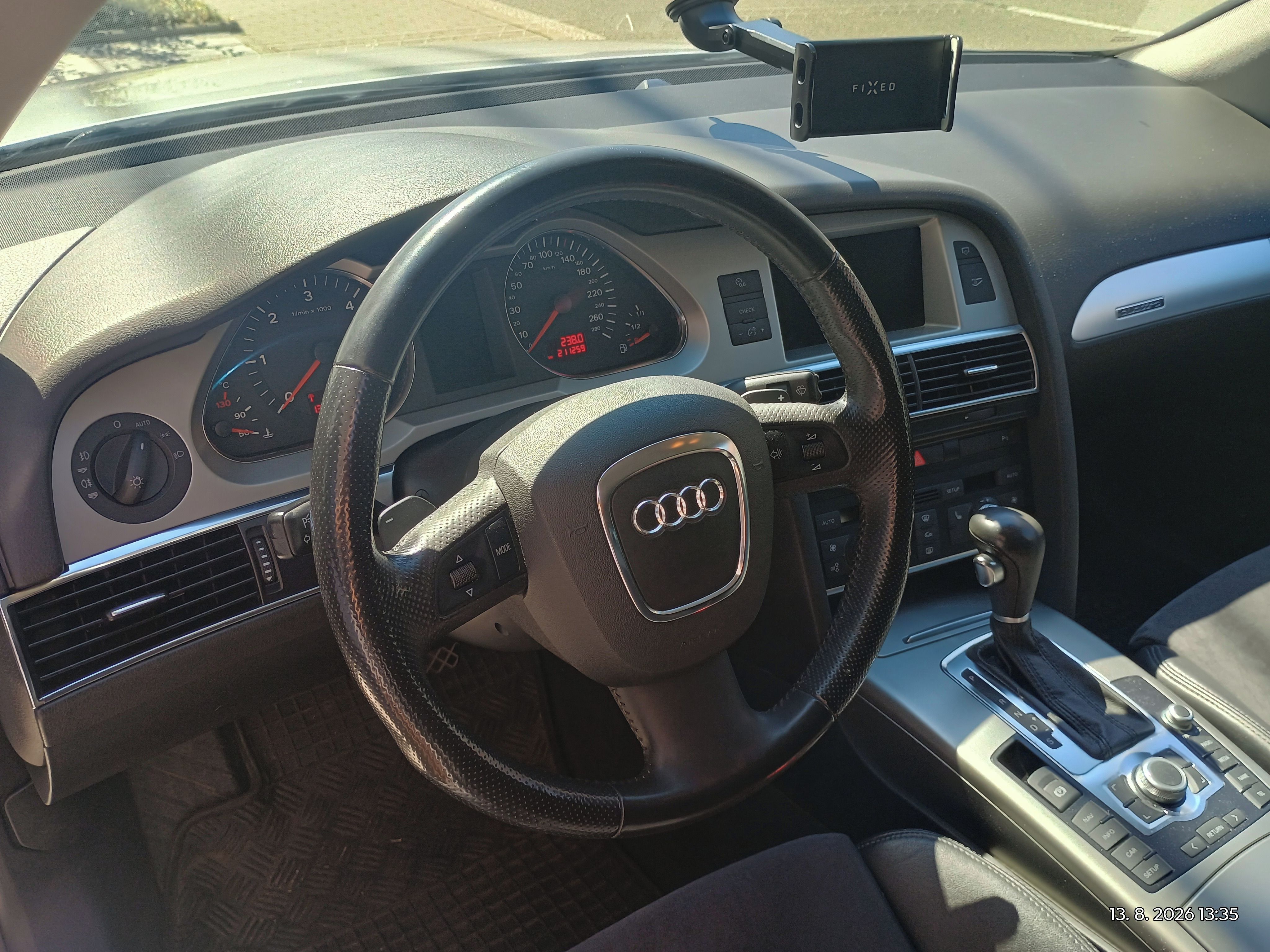 Audi A6, 3.0TDi QUATTRO, servisováno - fotka 4