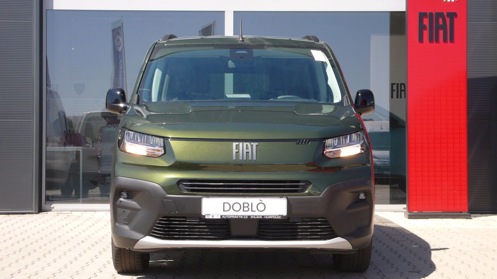 Fiat Qubo L, Maxi Prima Rodina 1.5 BHDi 130 - fotka 2