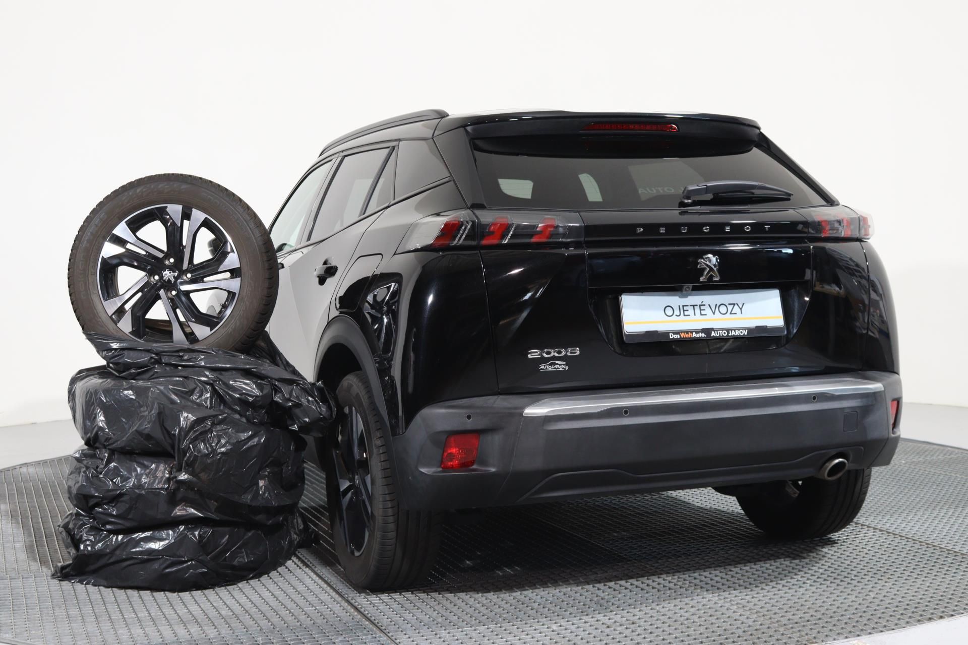 Peugeot 2008, ALLURE 1,5 HDI AUTOMAT - fotka 4