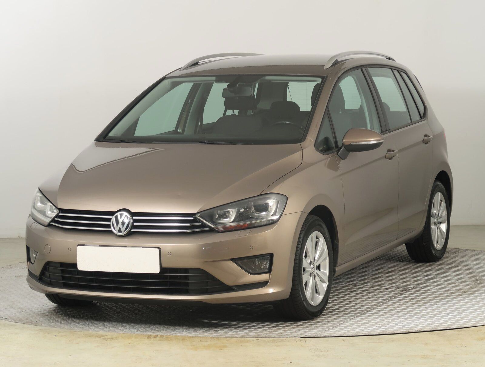 Volkswagen Golf Sportsvan, 1.2 TSI, Automat, ČR,1.maj - fotka 2