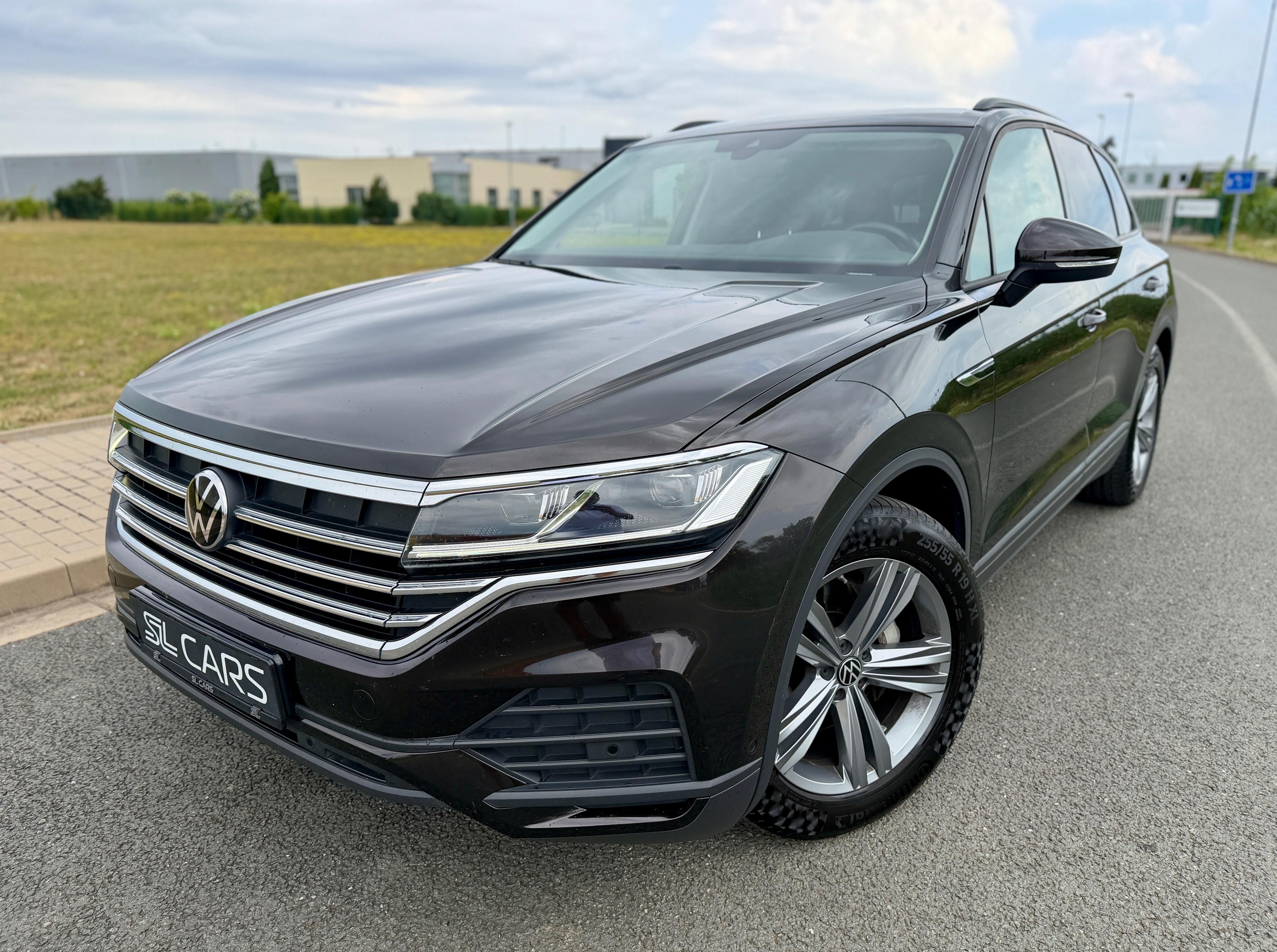Volkswagen Touareg, 3.0 TDI ČR DPH VZDUCH TAŽNÉ