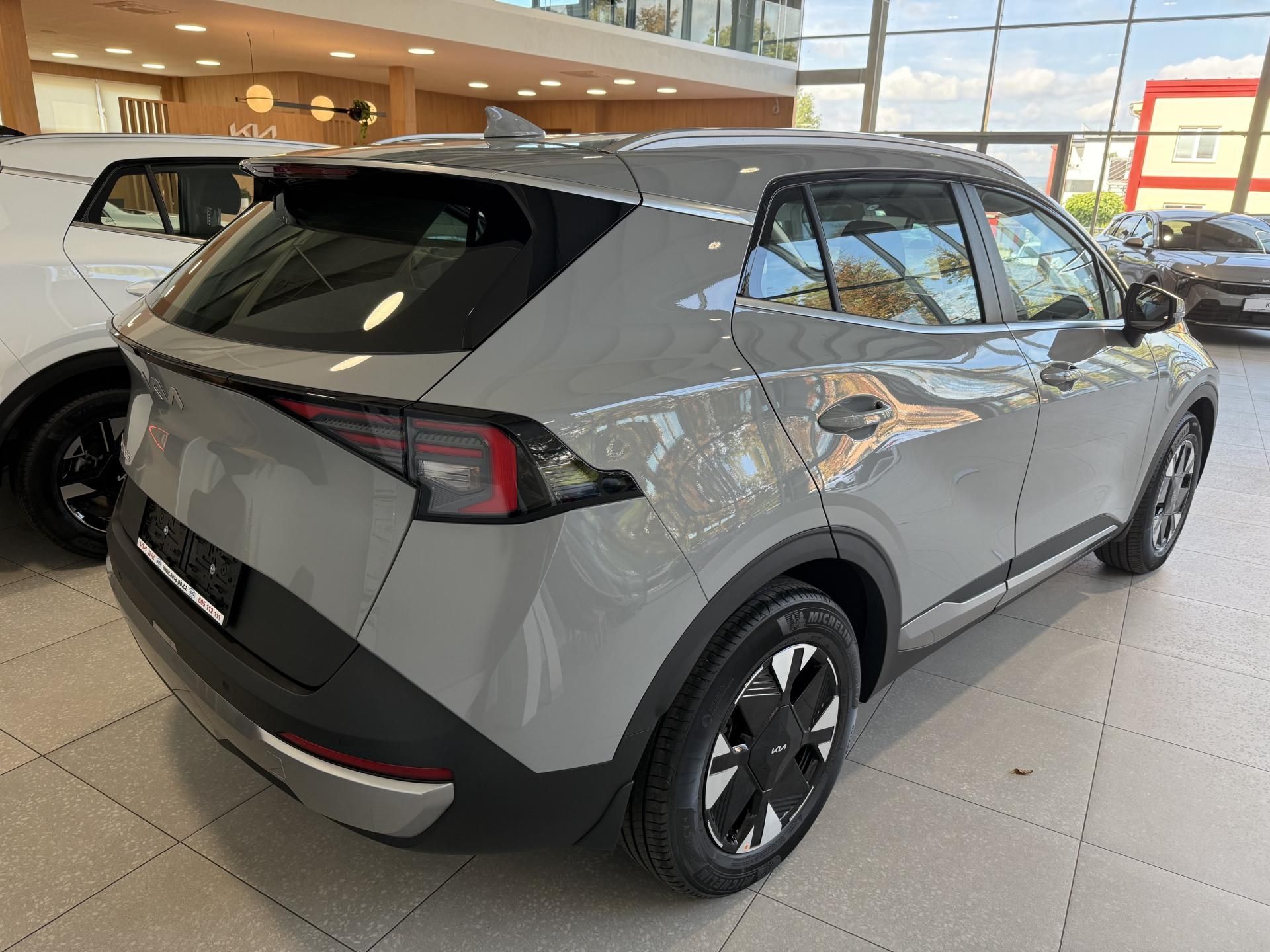 Kia Sportage, 1.6 T-GDi Exclusive 4x2 - fotka 5