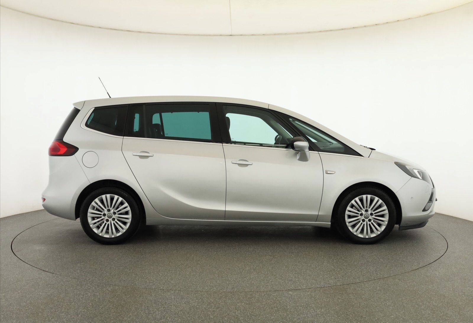 Opel Zafira, 2.0 CDTI, Automat, 7 míst - fotka 6