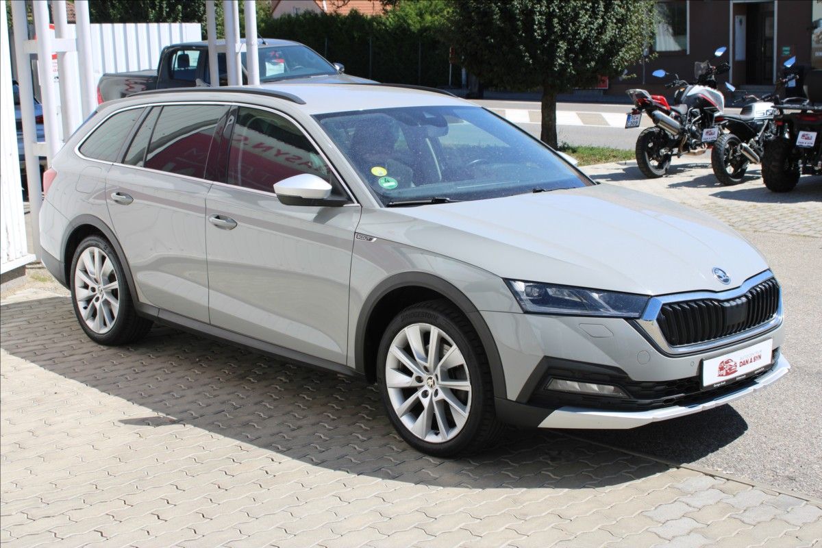 Škoda Octavia, 2,0 TDI Scout 4x4 DSG 1.majite - fotka 2