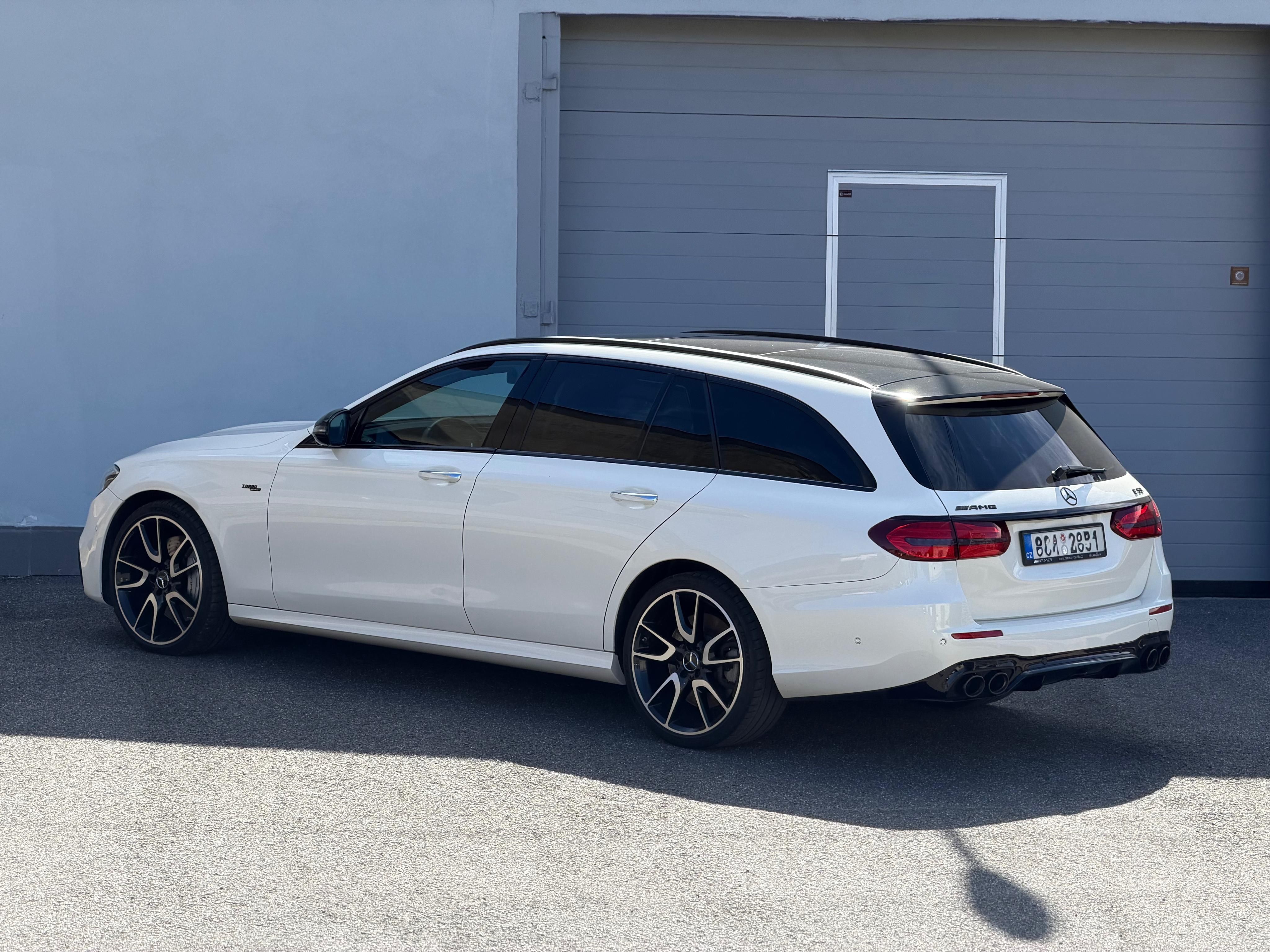 Mercedes-Benz Třídy E - fotka 6