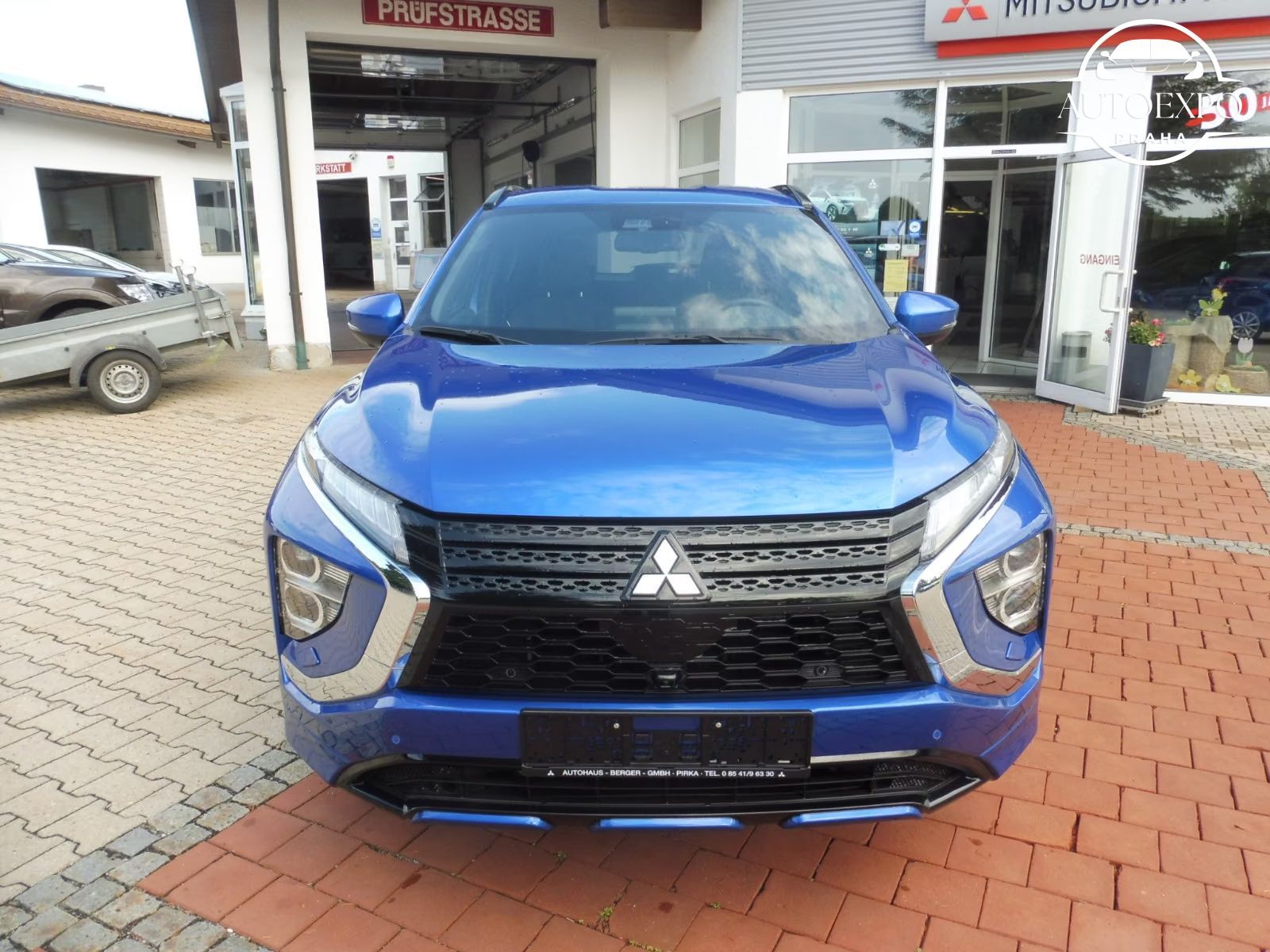 Mitsubishi Eclipse Cross, 2,4 PHEV Plus Select 4 WD - fotka 2