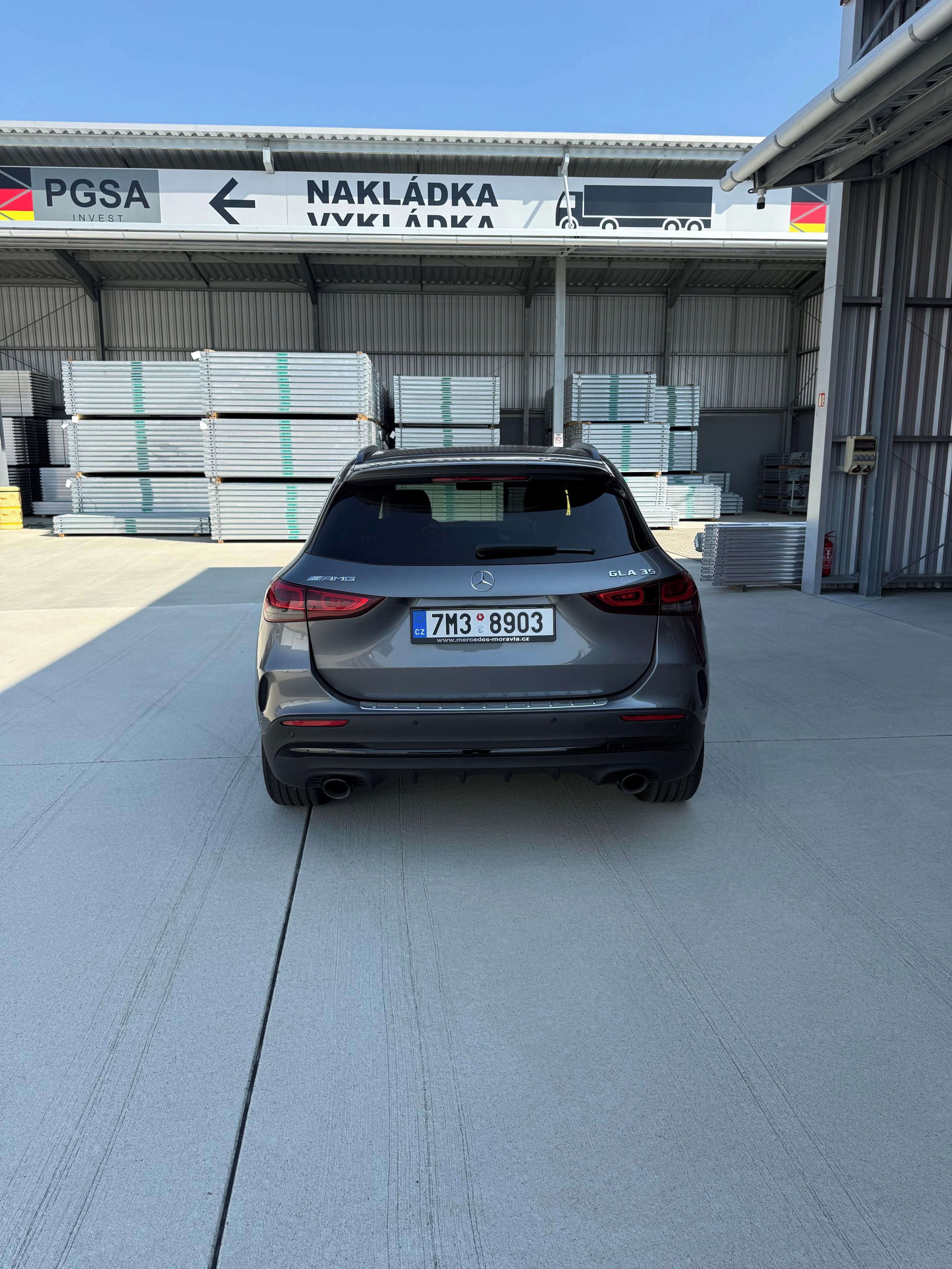 Mercedes-Benz GLA, 35 AMG - fotka 5