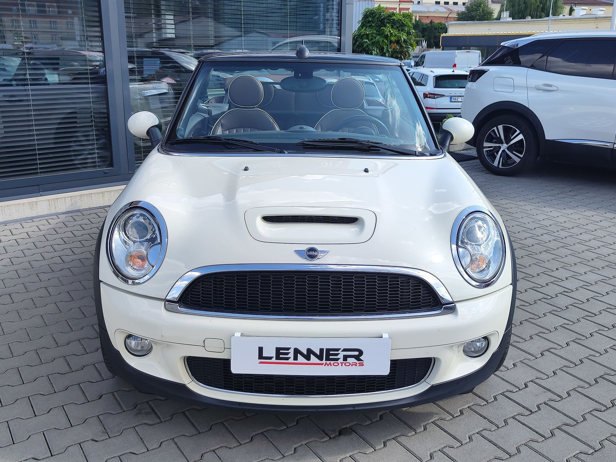 Mini Cooper S, 1.6 Turbo/128kW - fotka 4