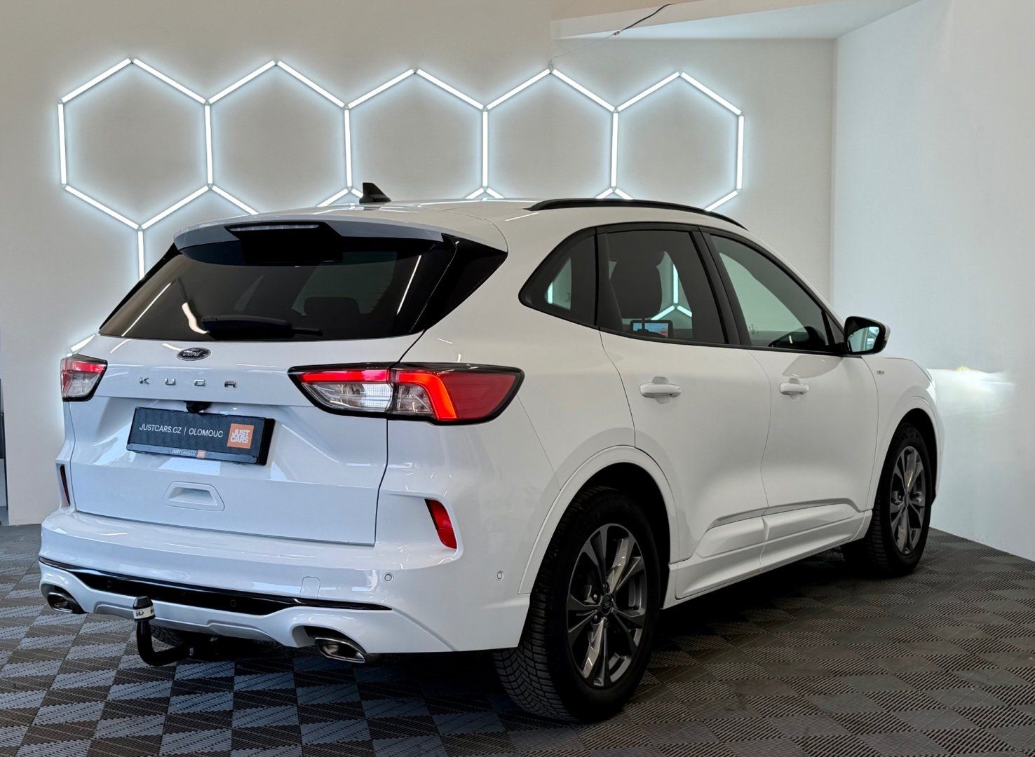 Ford Kuga, 1.5  EcoBoost 110kW ST-Line - fotka 3
