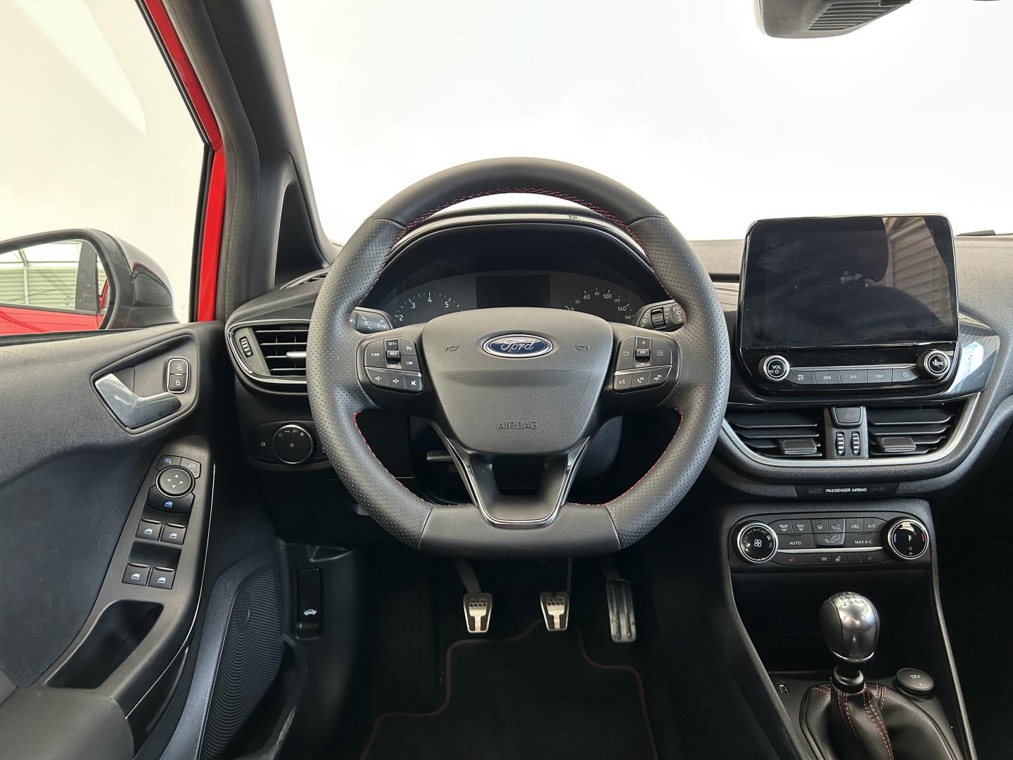 Ford Fiesta, 1.0TSi 92kW Active - fotka 5