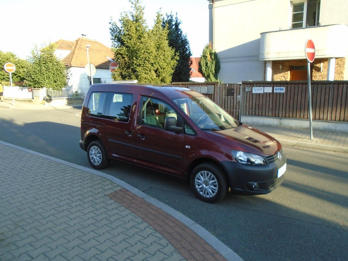 Volkswagen Caddy, 1.6 TDCI, 5.Míst ,Klima - fotka 5