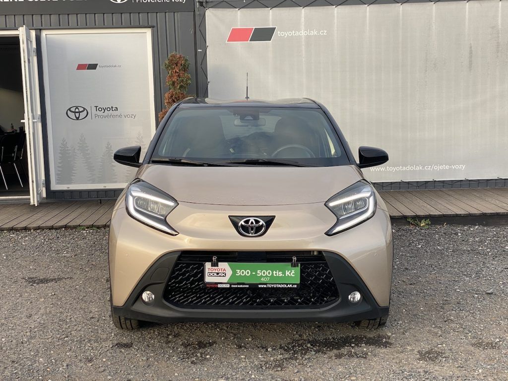 Toyota Aygo, 1.0i, ČR, Style Tech, automat - fotka 3