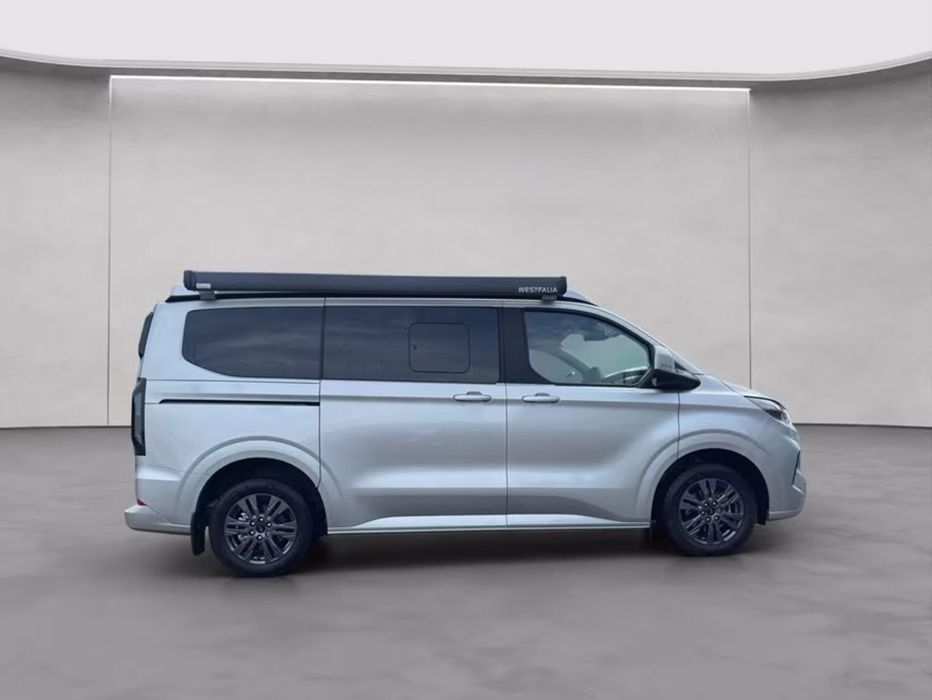 Ford Tourneo Custom, Nugget Titanium 320 L1 Manual - fotka 4