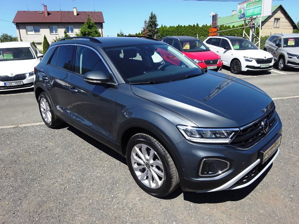 Volkswagen T-Roc, 2024-VIRTUAL,FULL LED,NAVI-1.M