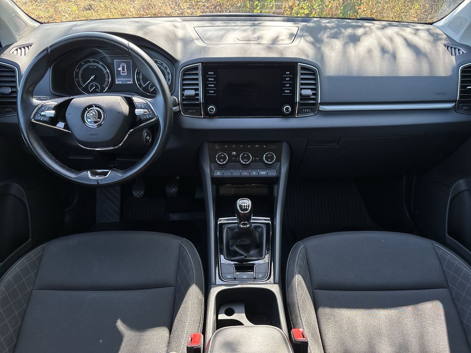 Škoda Karoq, 1.5 TSI Ambition + - fotka 5
